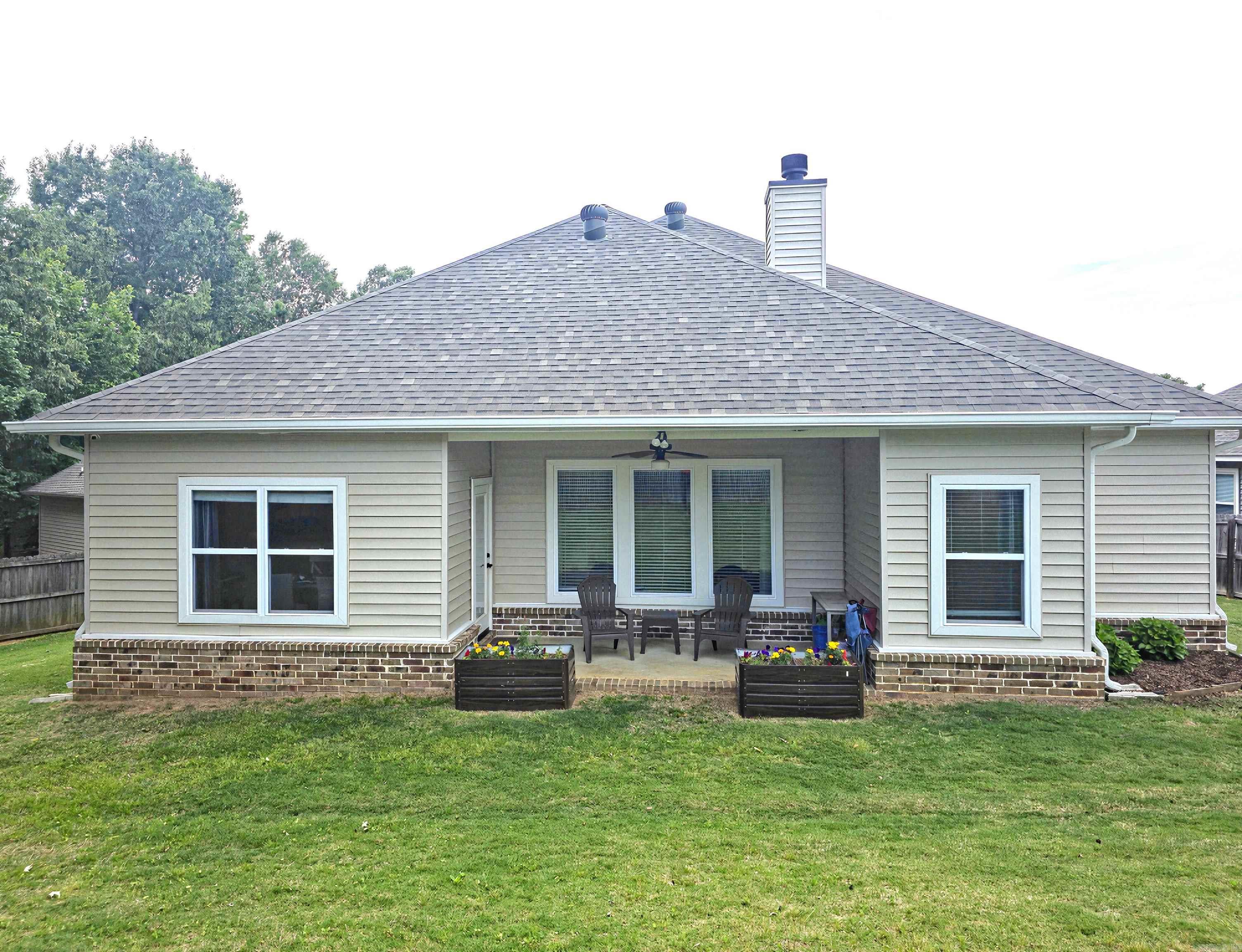 HALEY COURT - Residential