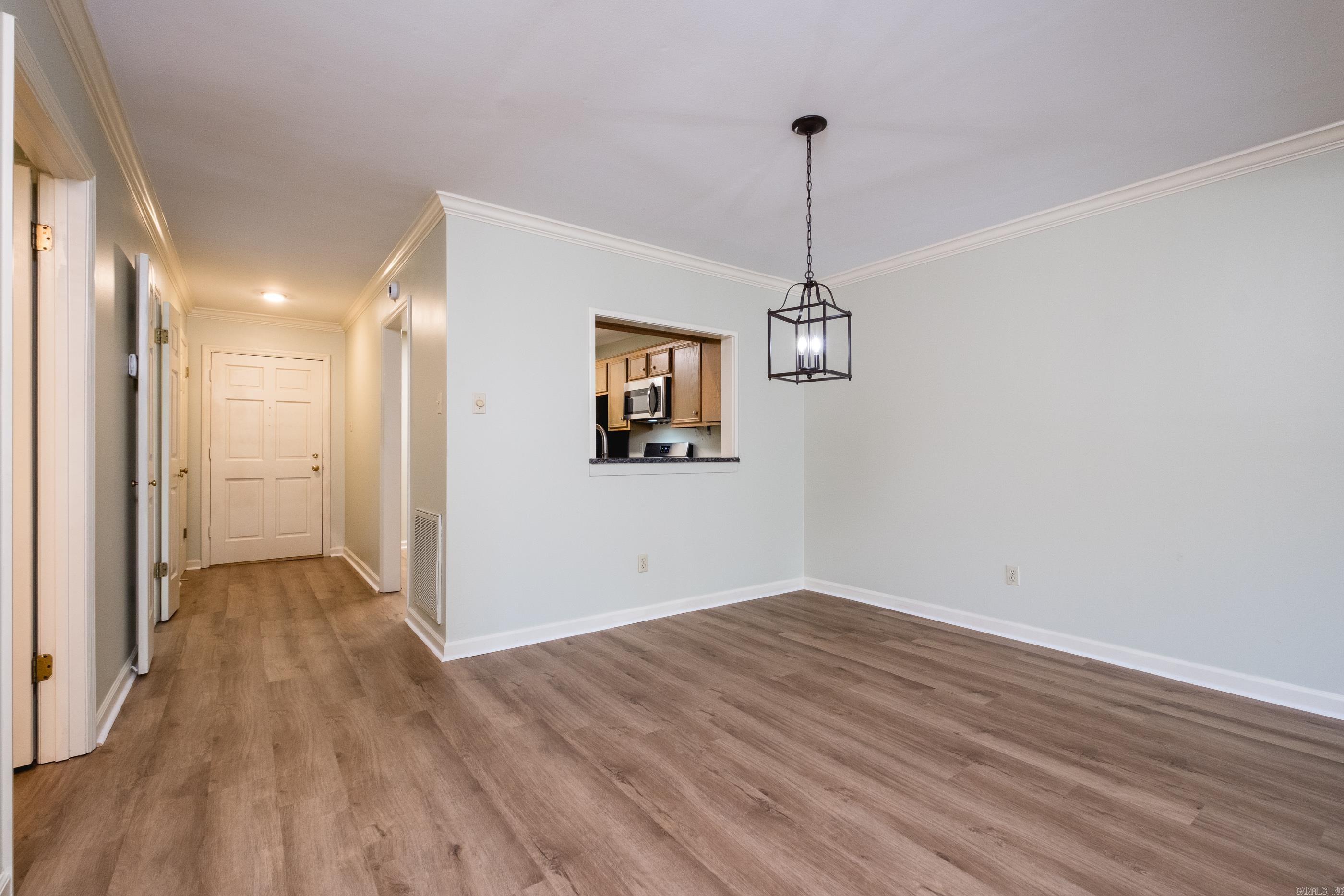 LINDEN COURT CONDO HPR - Residential