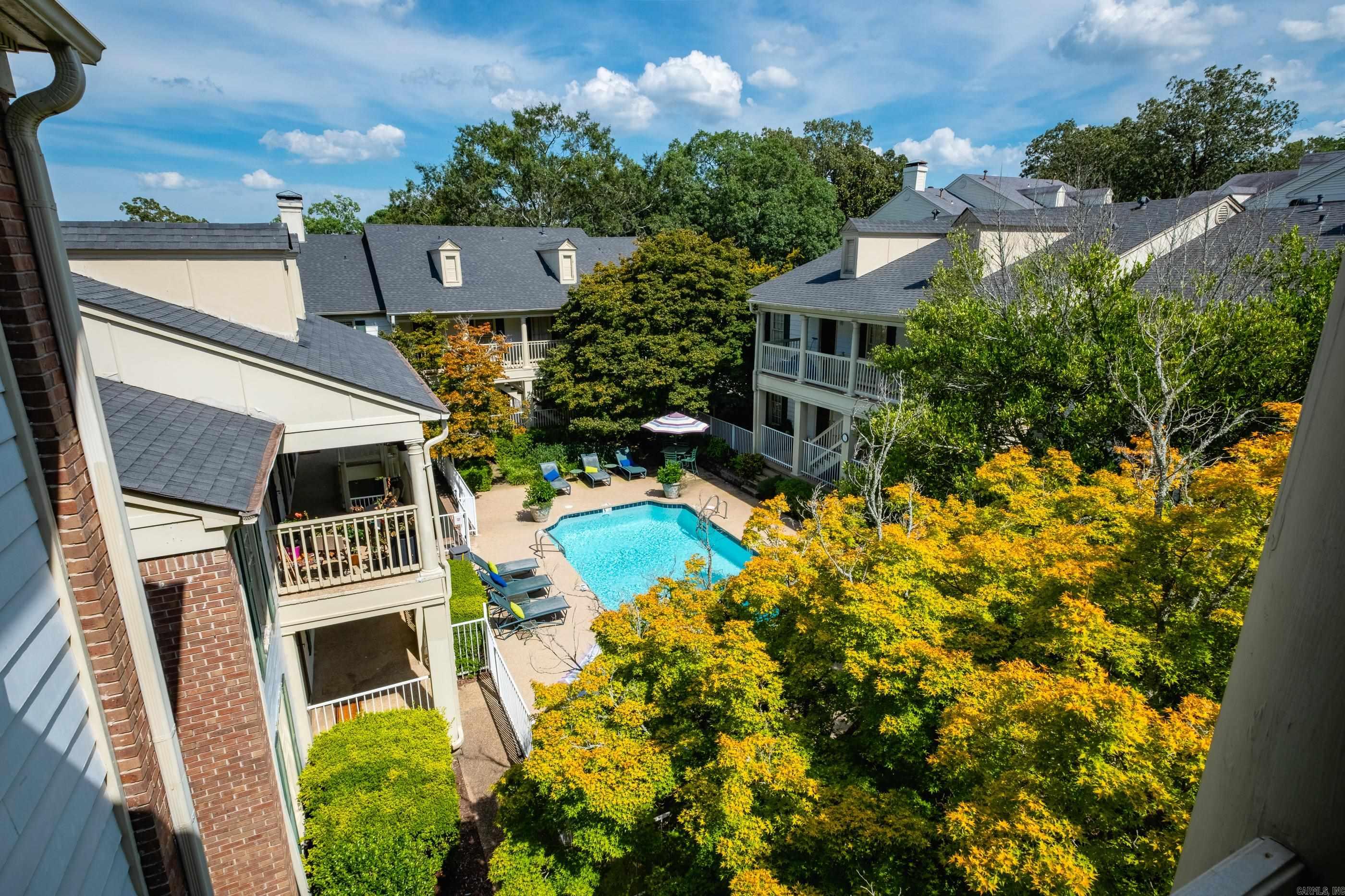 LINDEN COURT CONDO HPR - Residential