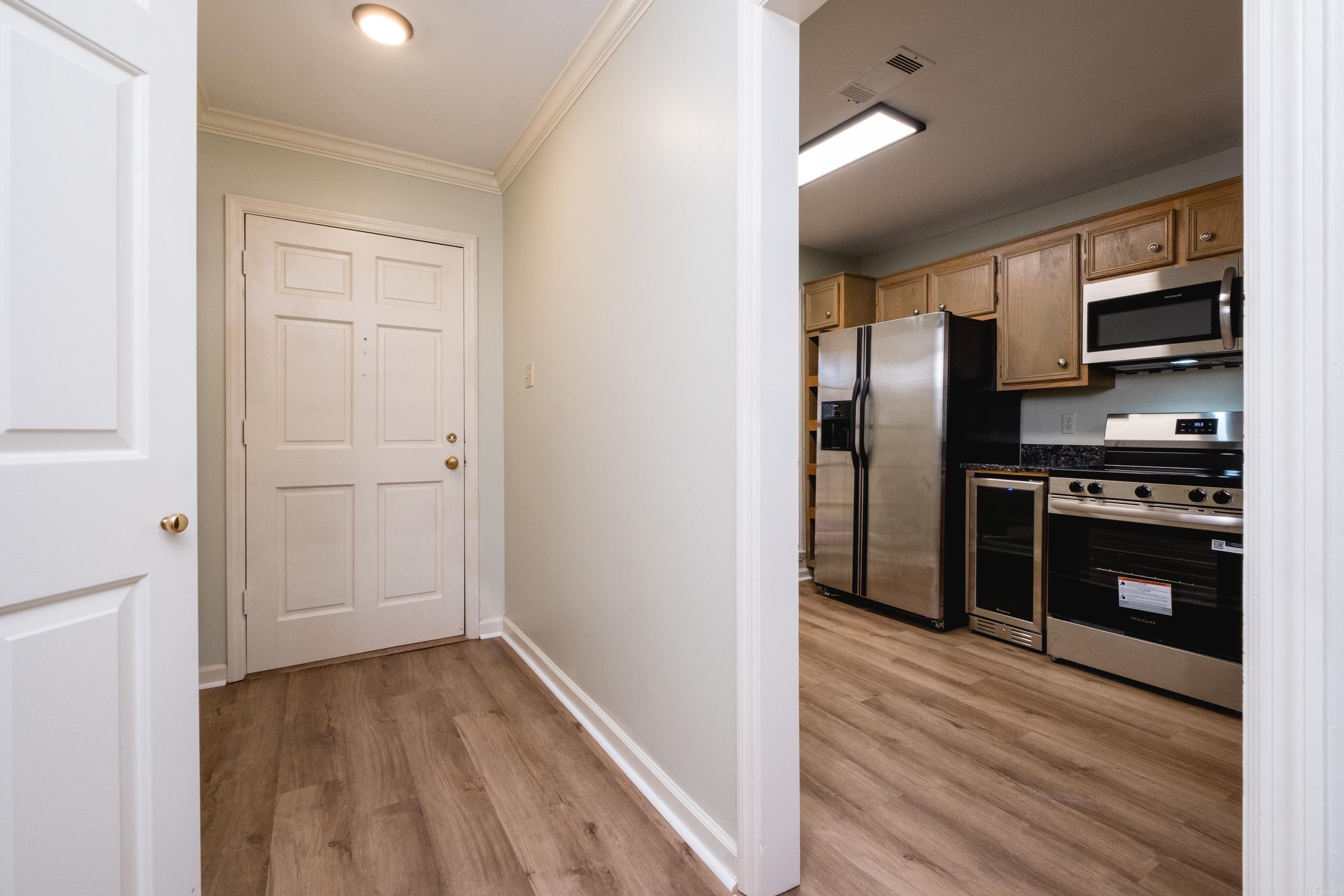 LINDEN COURT CONDO HPR - Residential
