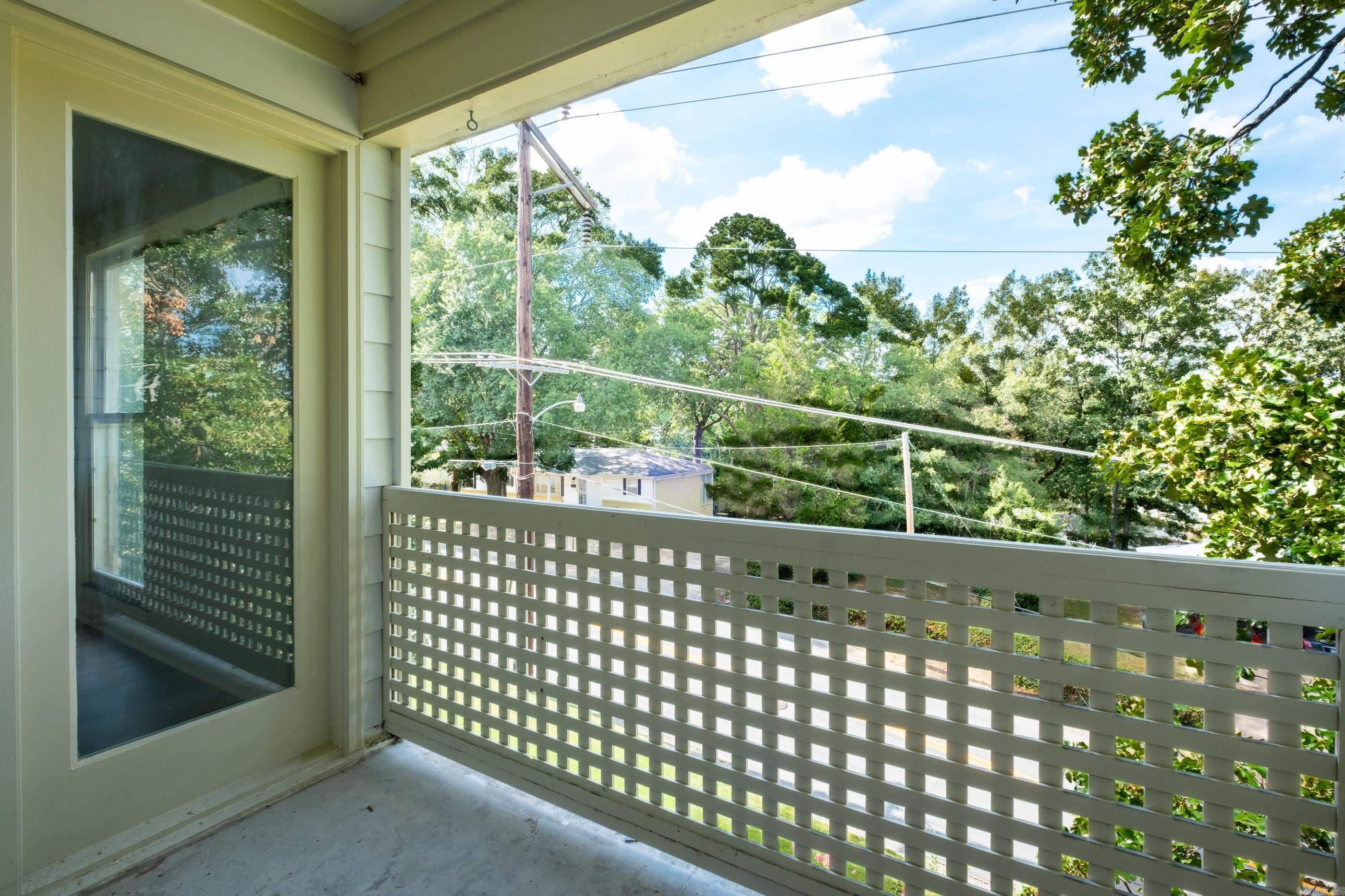 LINDEN COURT CONDO HPR - Residential
