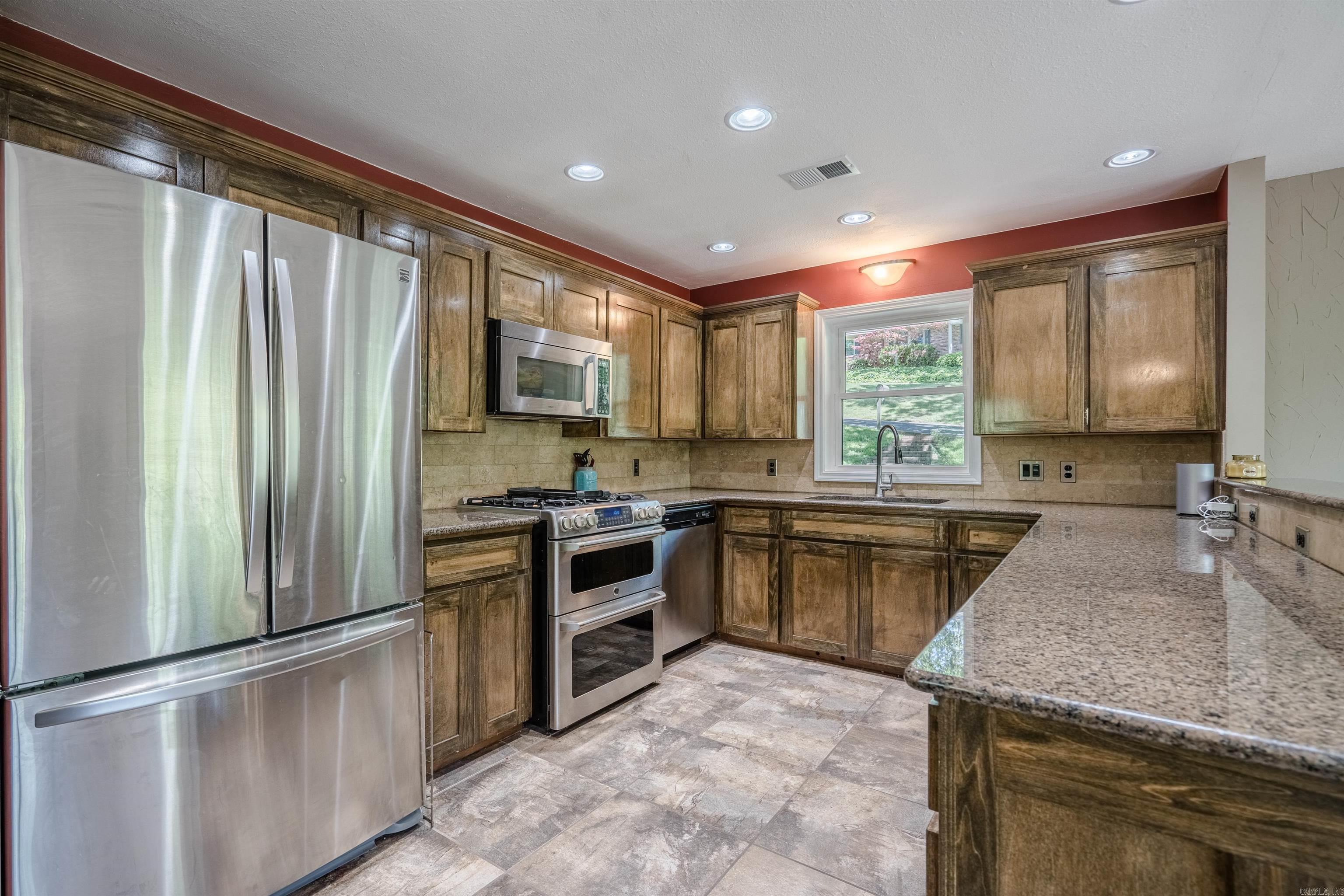 Eastgate I - Residential