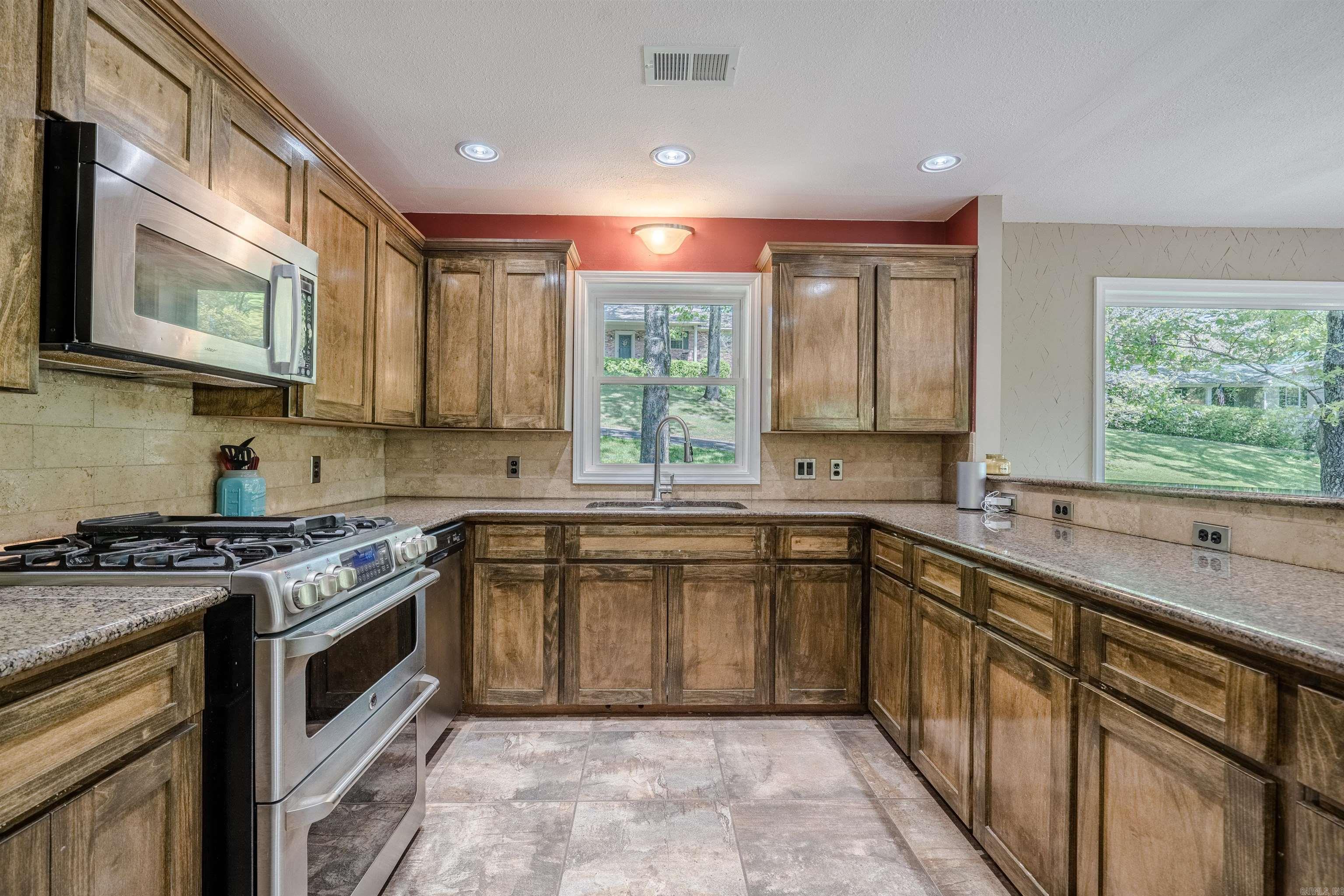 Eastgate I - Residential