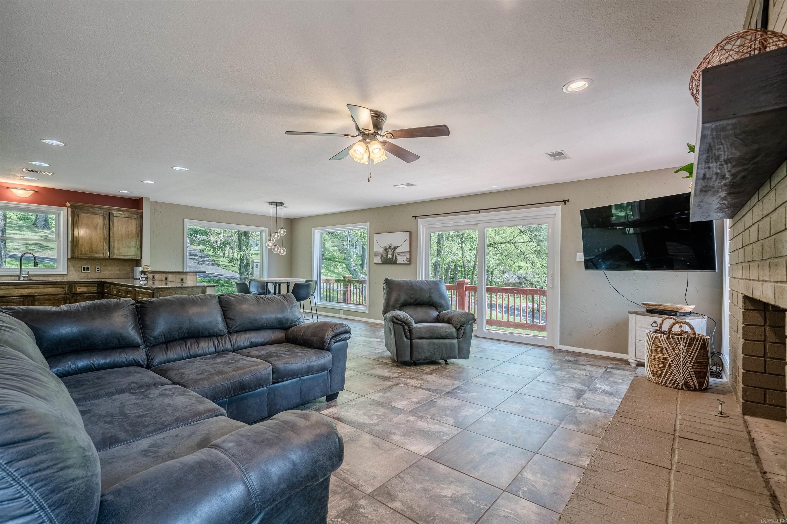 Eastgate I - Residential