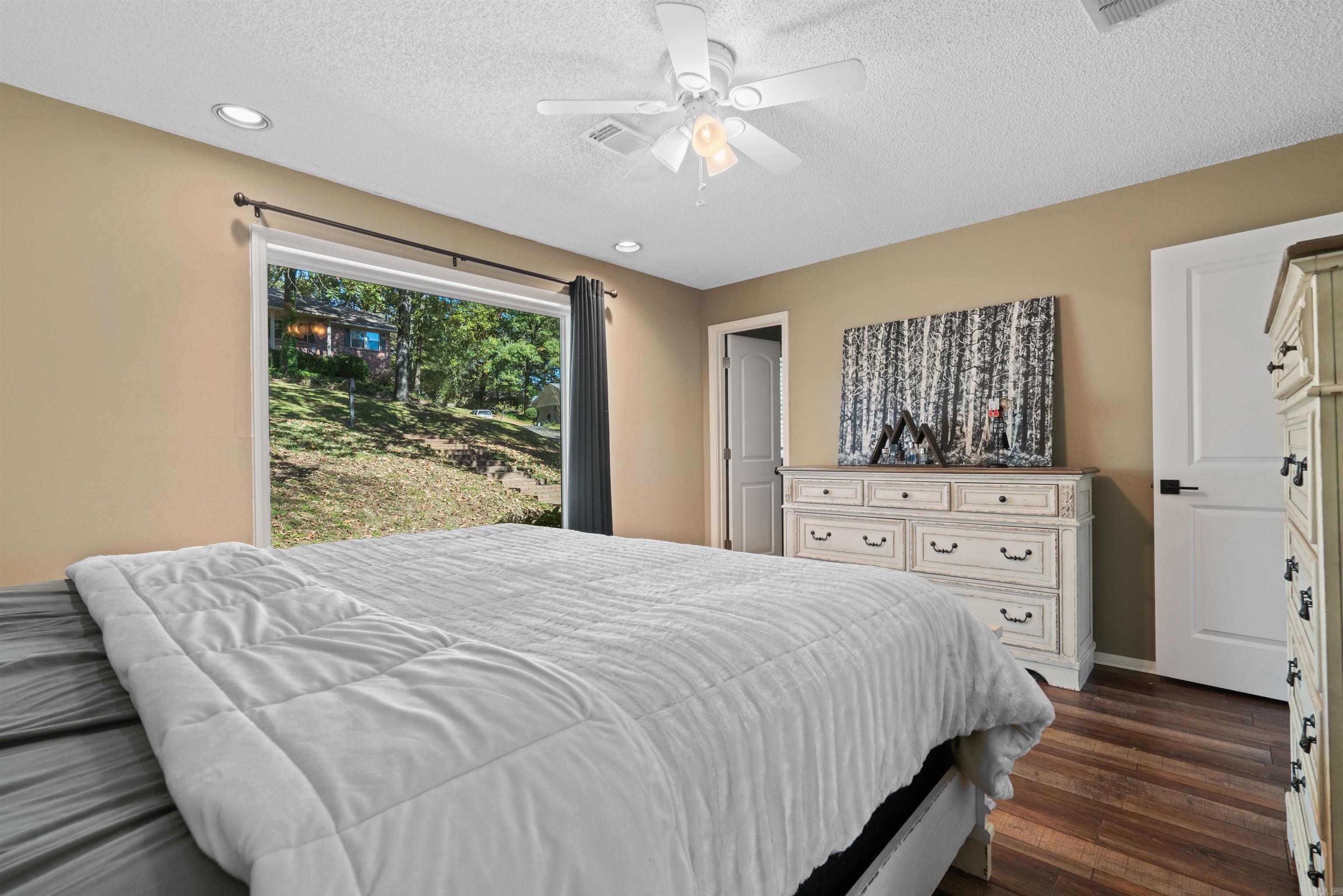 Eastgate I - Residential