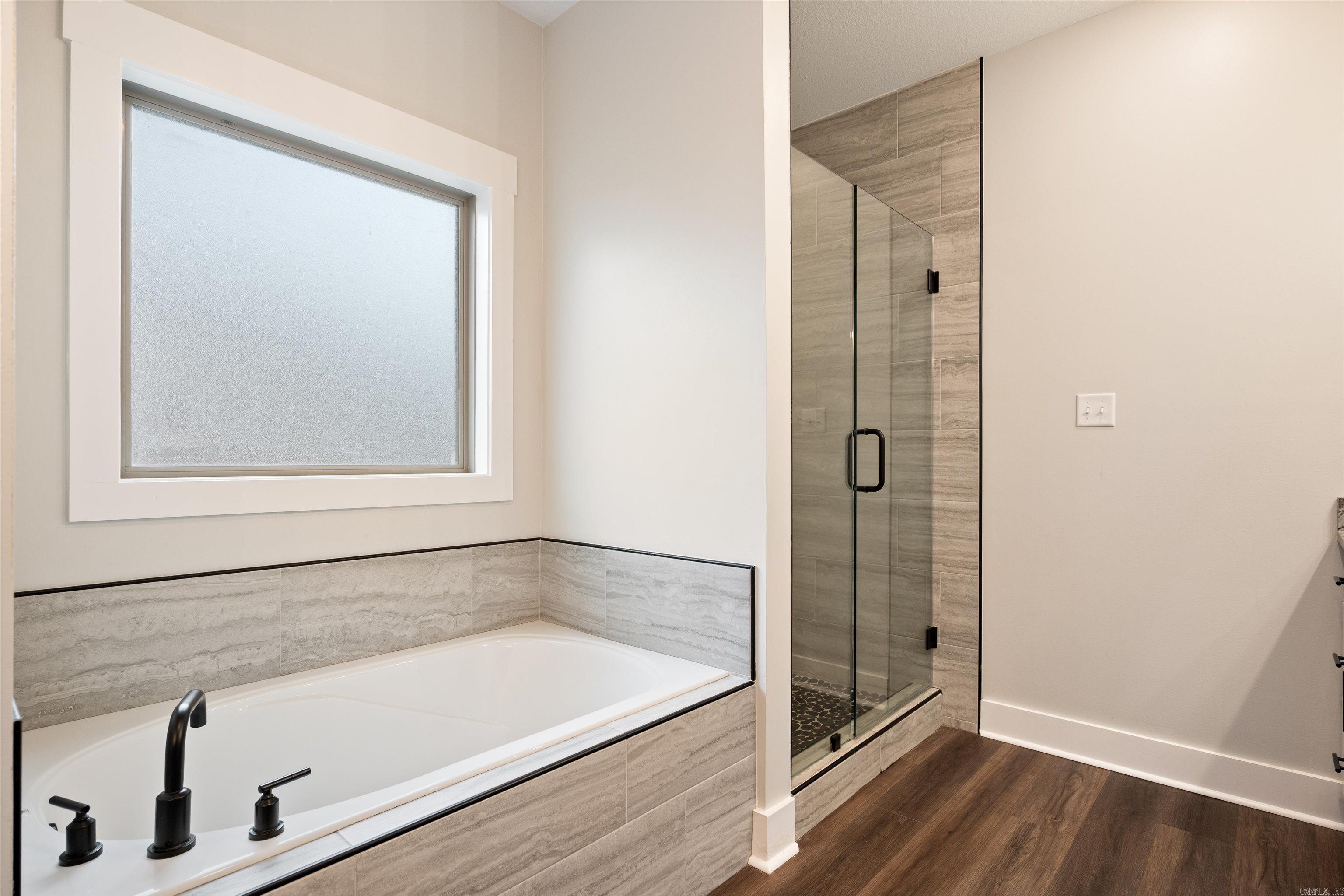 WHISPERING HILLS - Residential