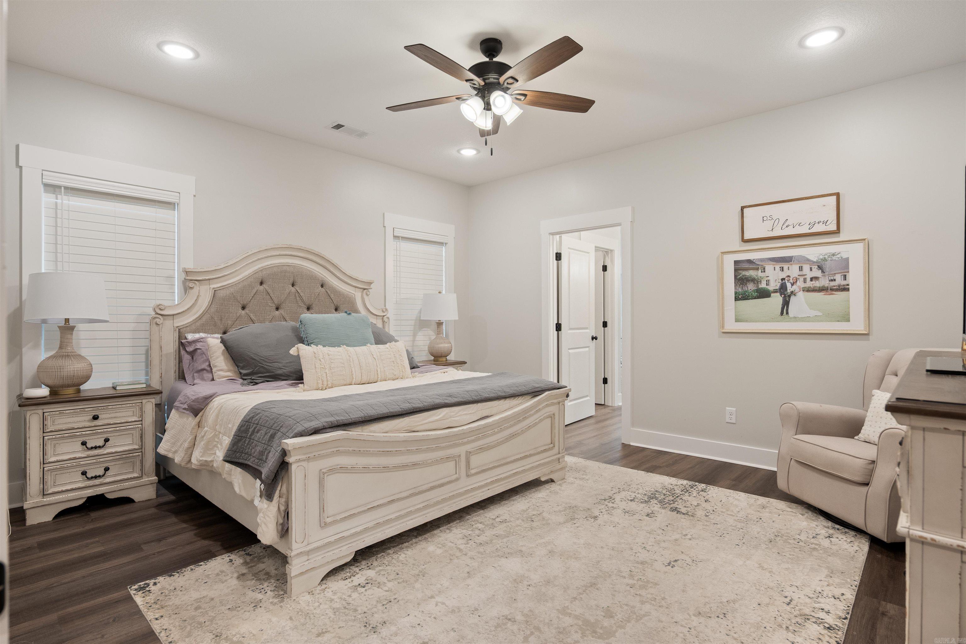 WHISPERING HILLS - Residential