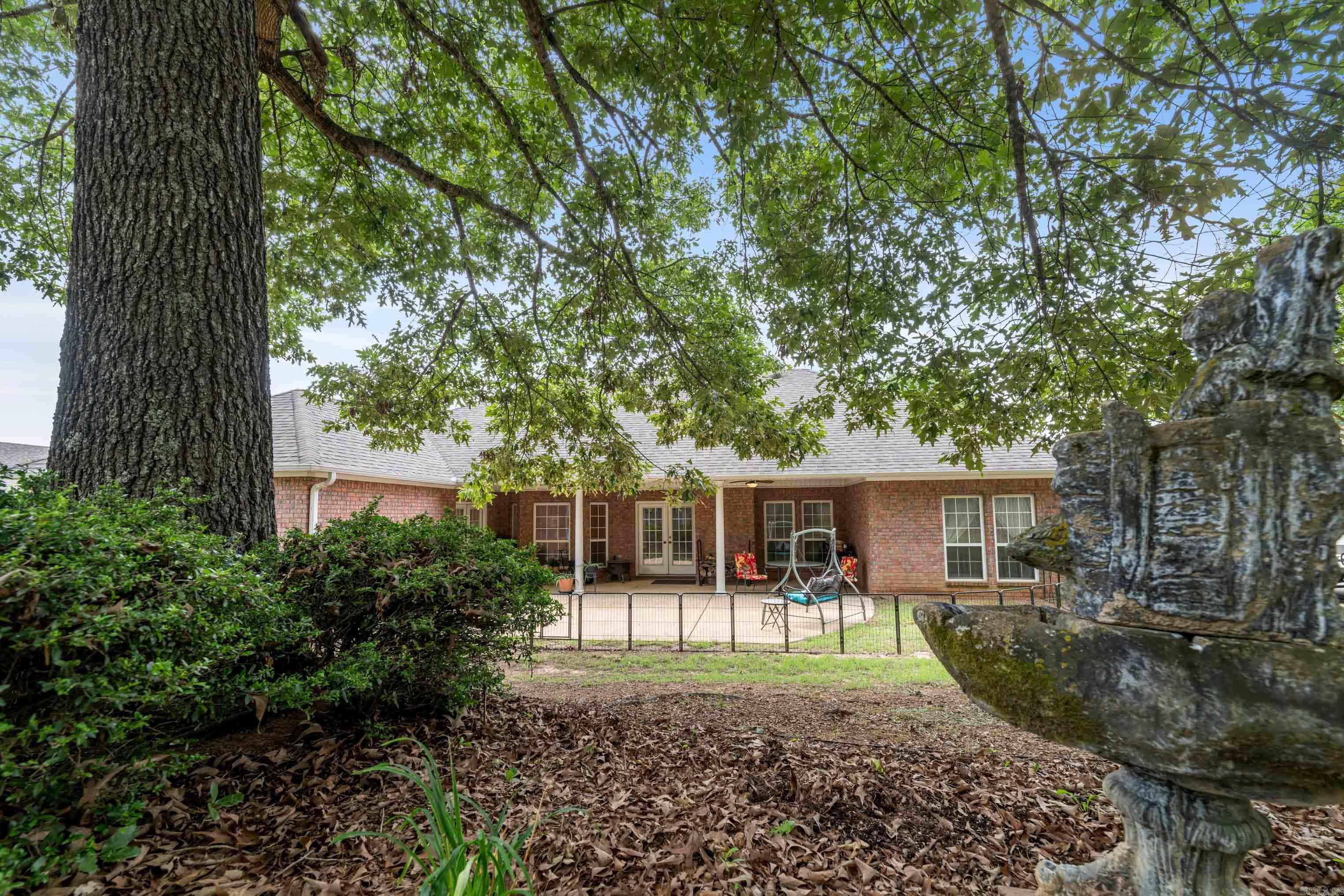 LEXINGTON PARK - Residential