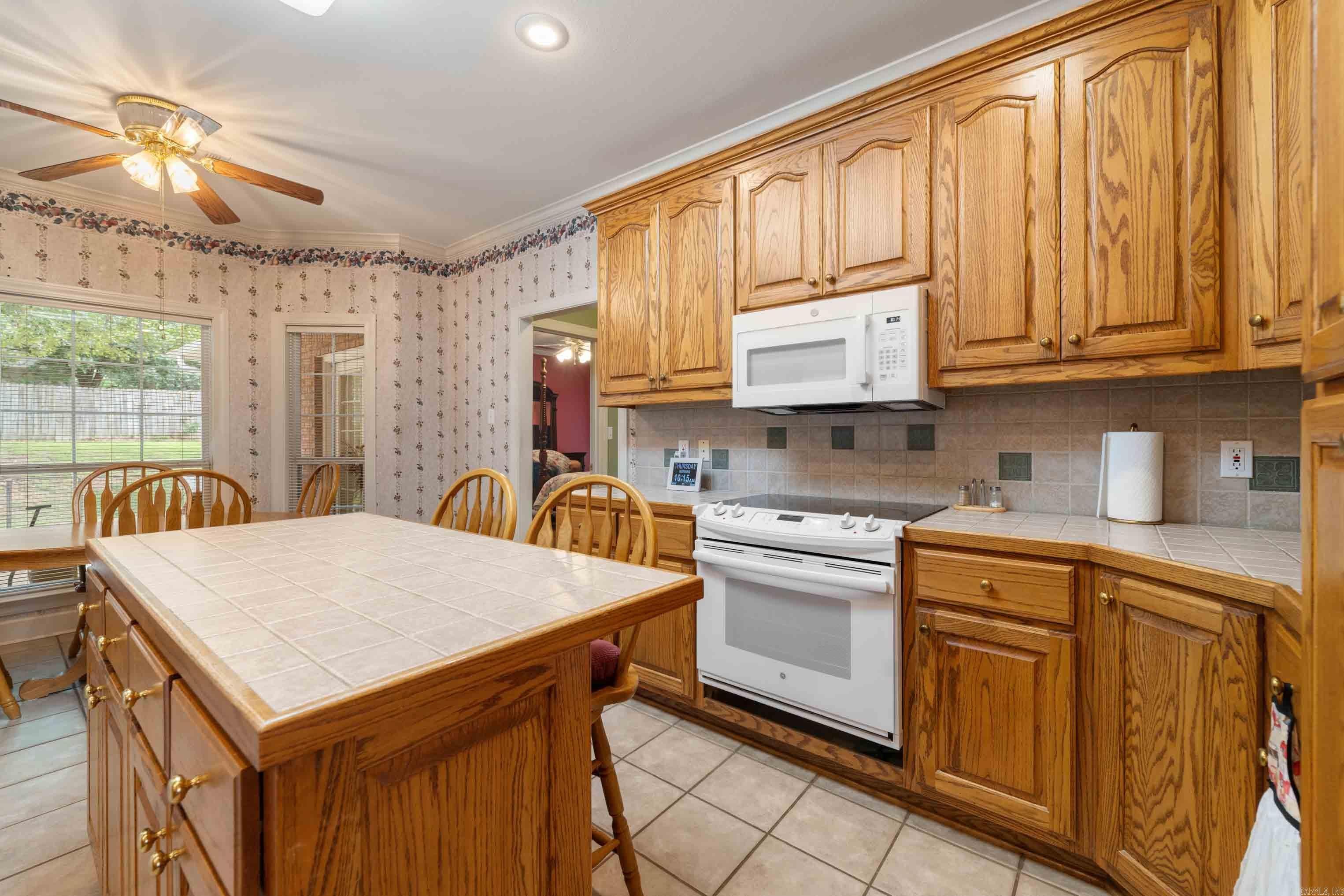 LEXINGTON PARK - Residential