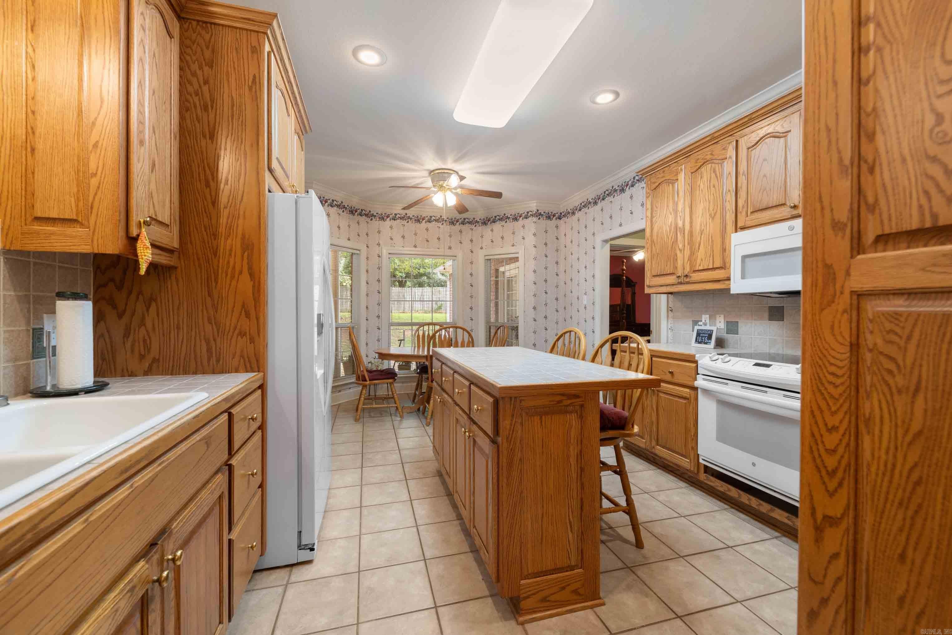 LEXINGTON PARK - Residential