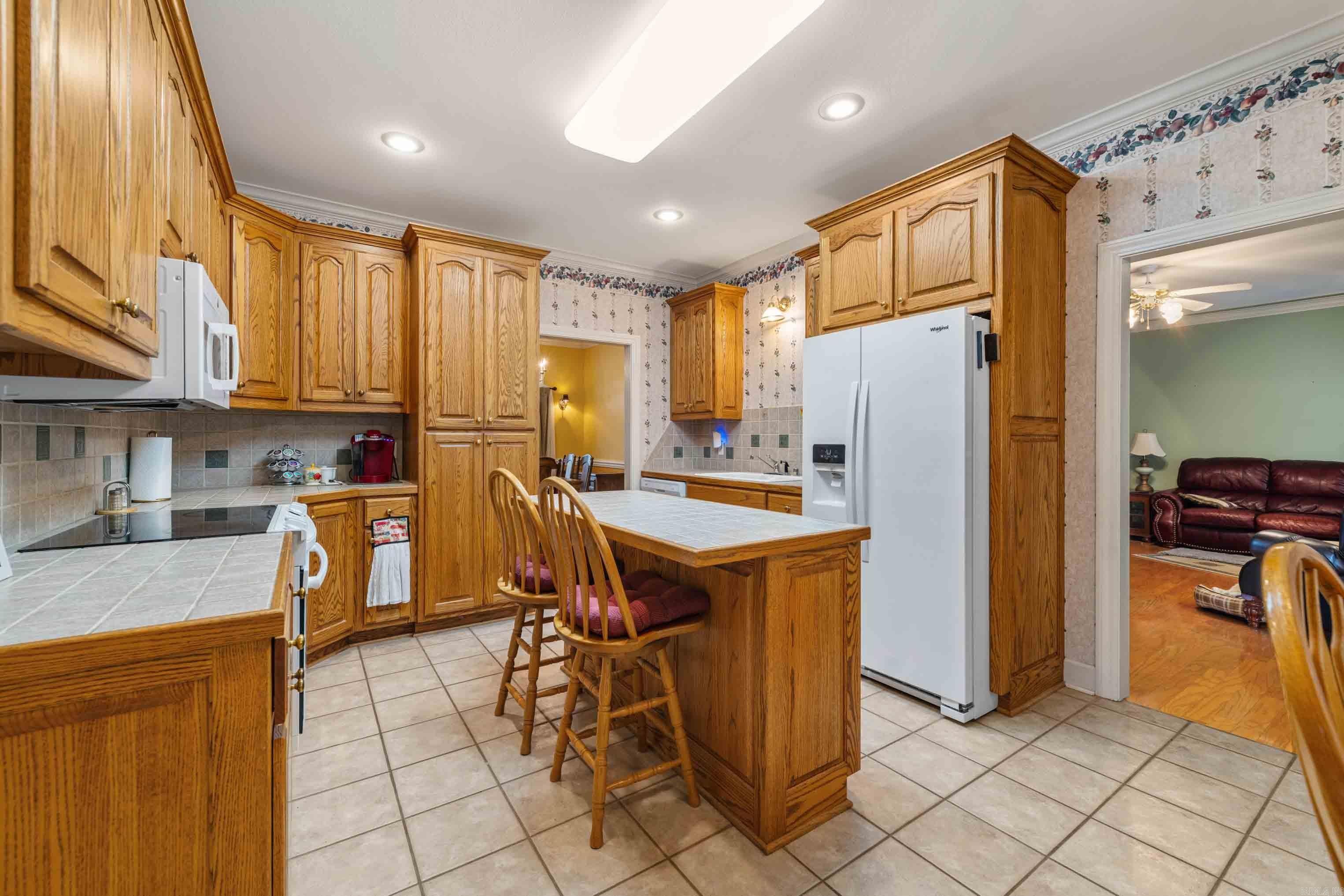 LEXINGTON PARK - Residential