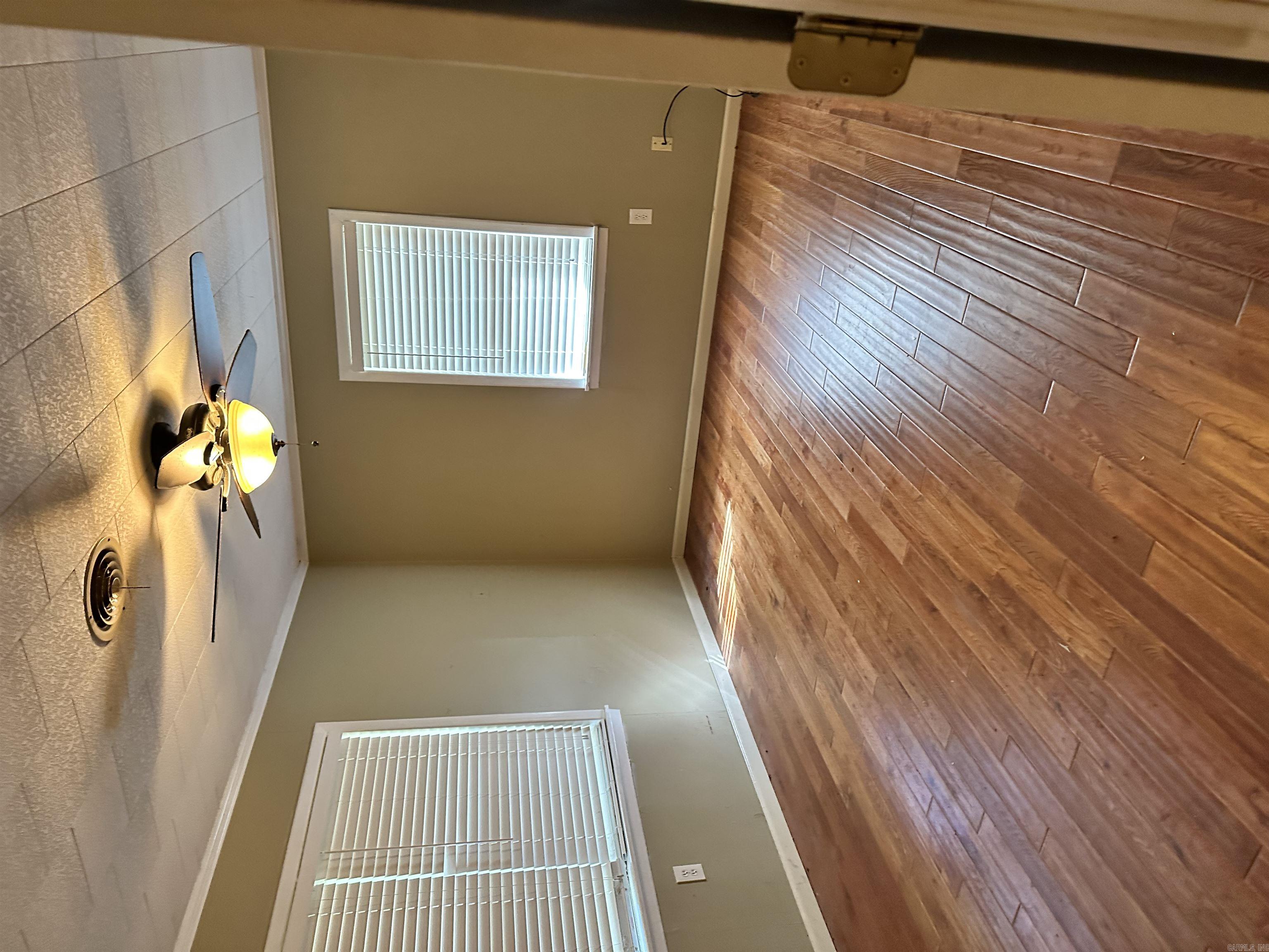 Huttig - Residential