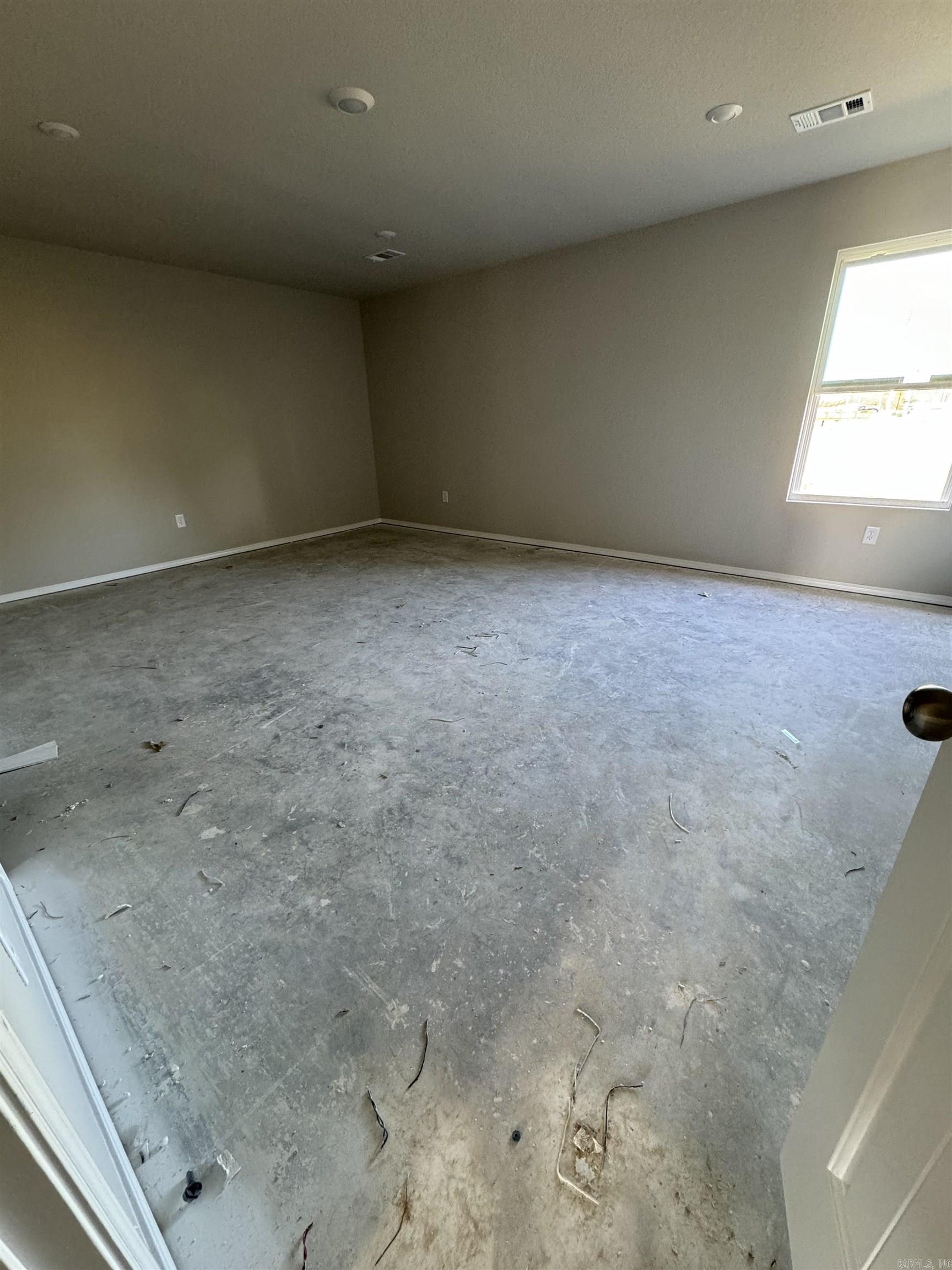 HILL FARM - Residential