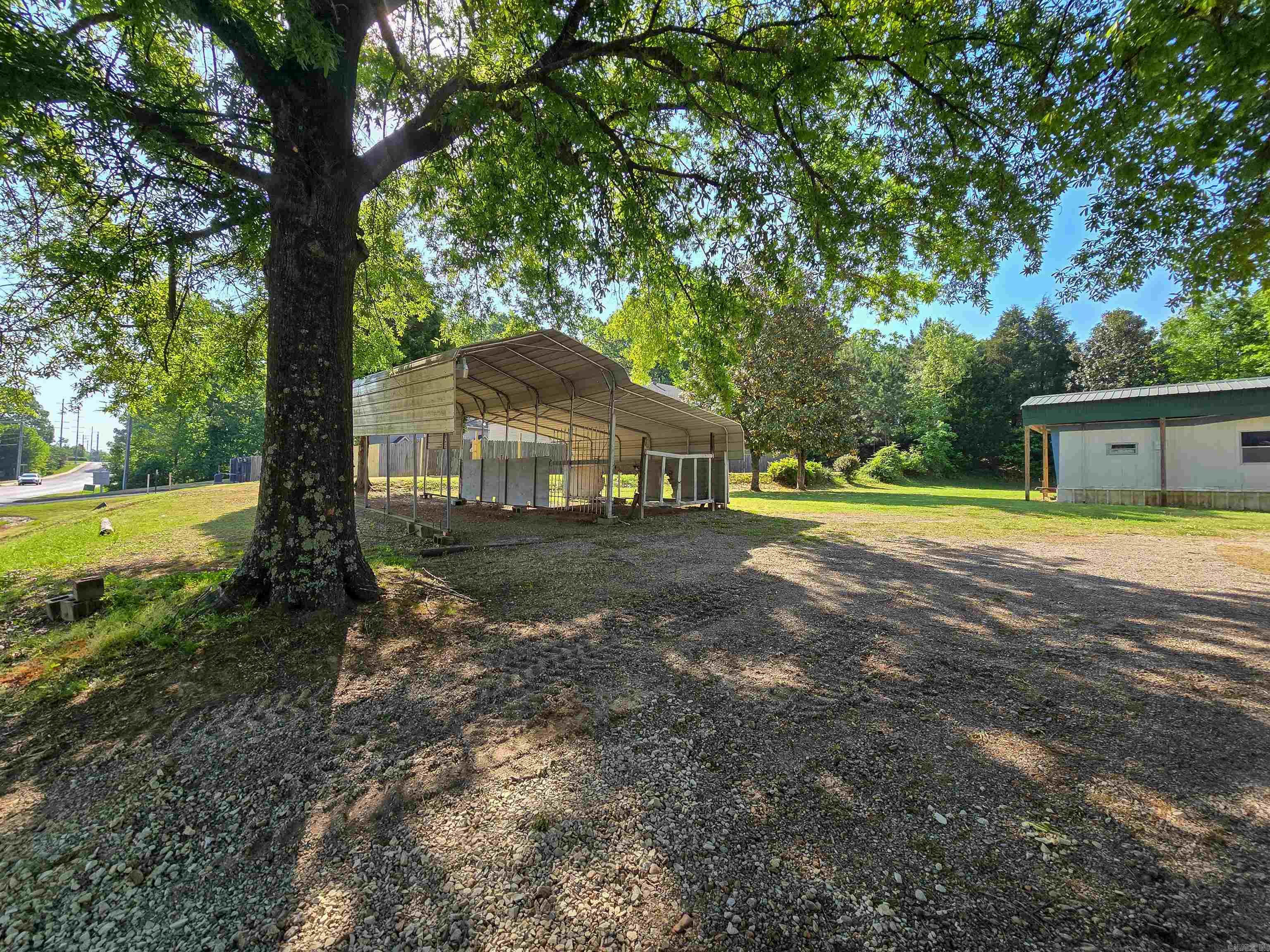 Metes & Bounds - Residential Income