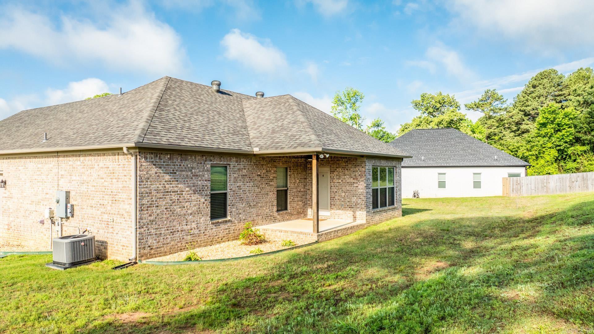 INDIAN SPRINGS - Residential