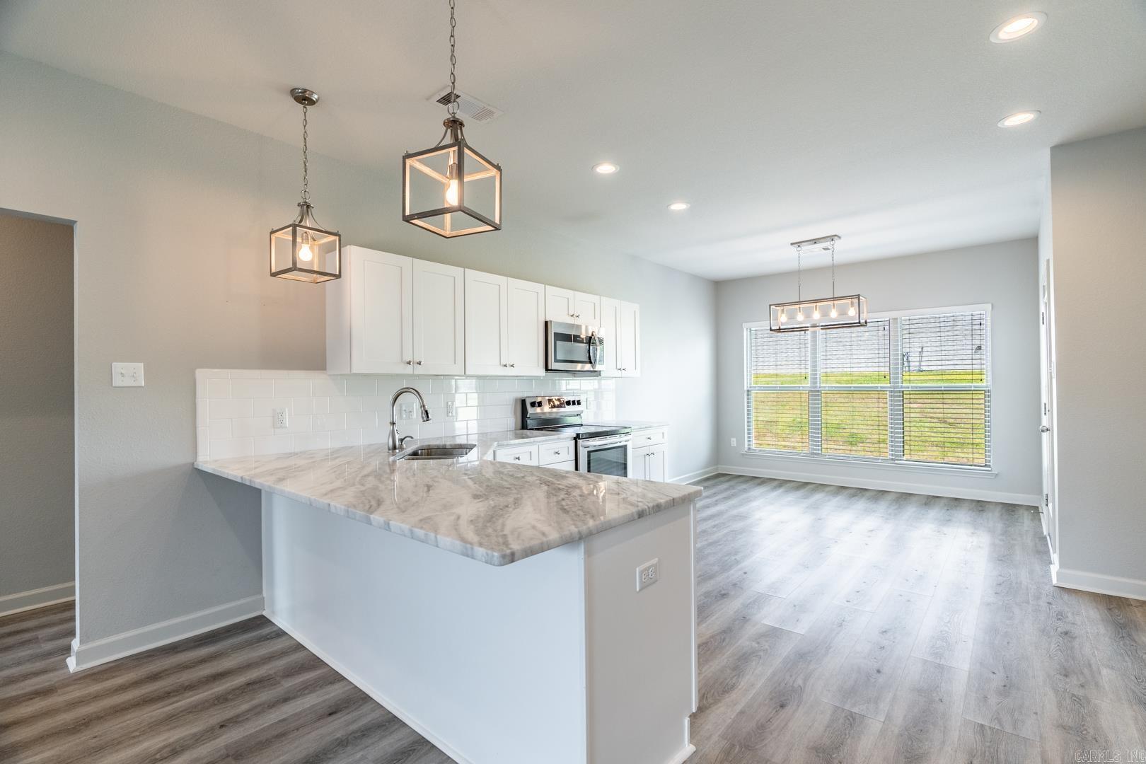 INDIAN SPRINGS - Residential