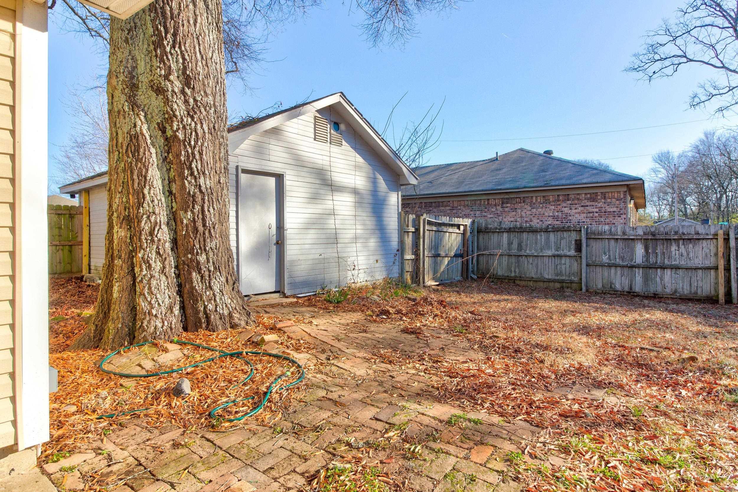 Henderson - Residential Lease