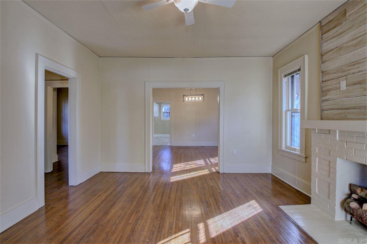 PULASKI HEIGHTS - Residential