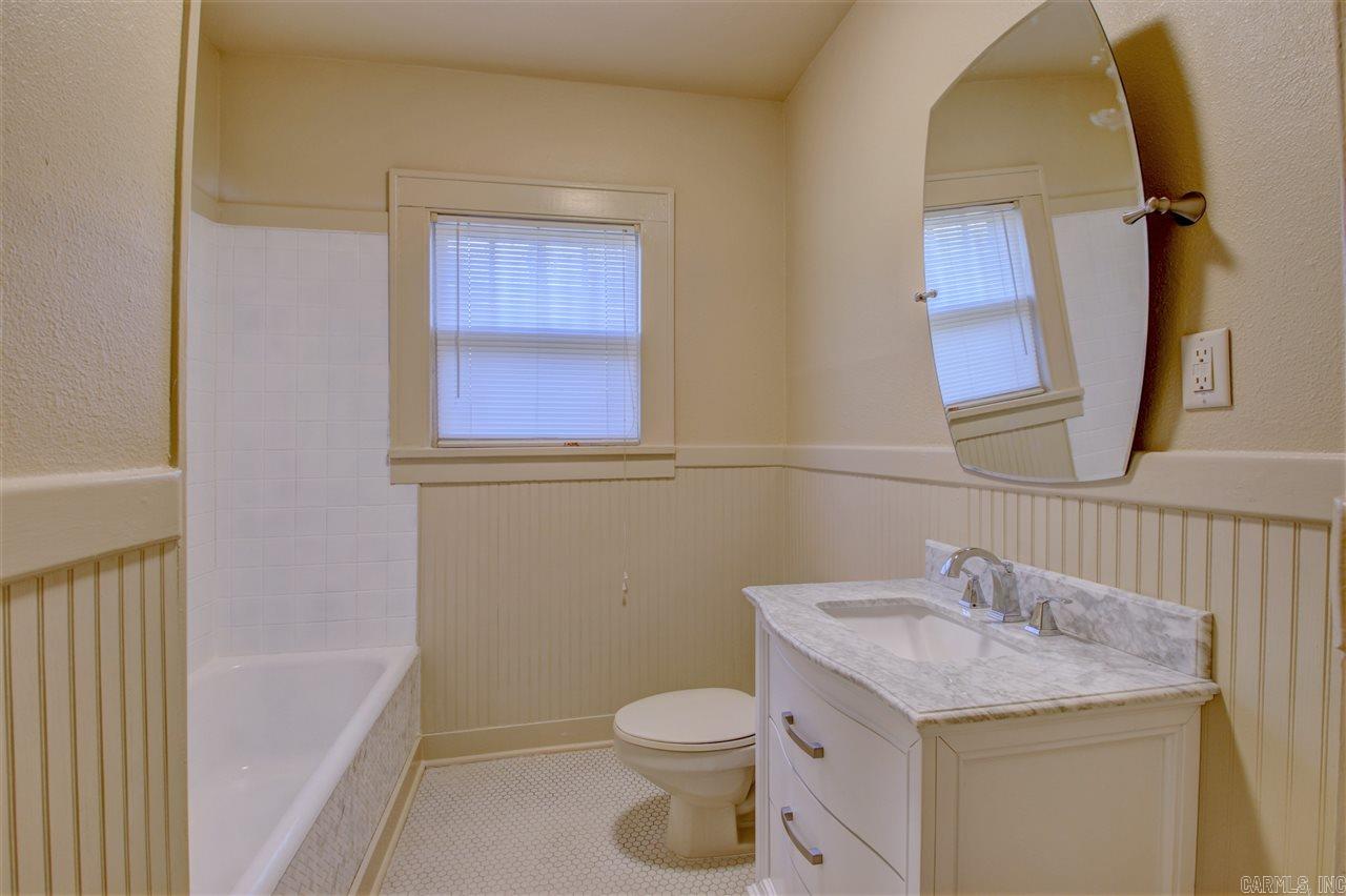 PULASKI HEIGHTS - Residential