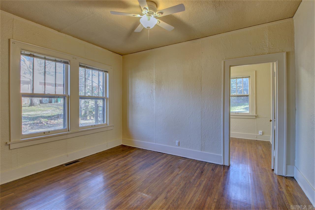 PULASKI HEIGHTS - Residential