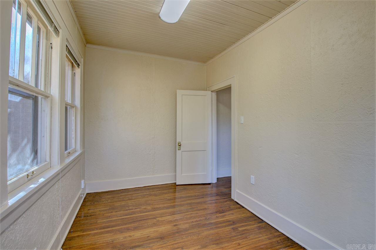 PULASKI HEIGHTS - Residential