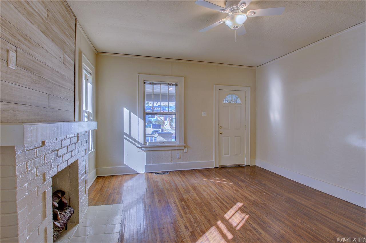 PULASKI HEIGHTS - Residential