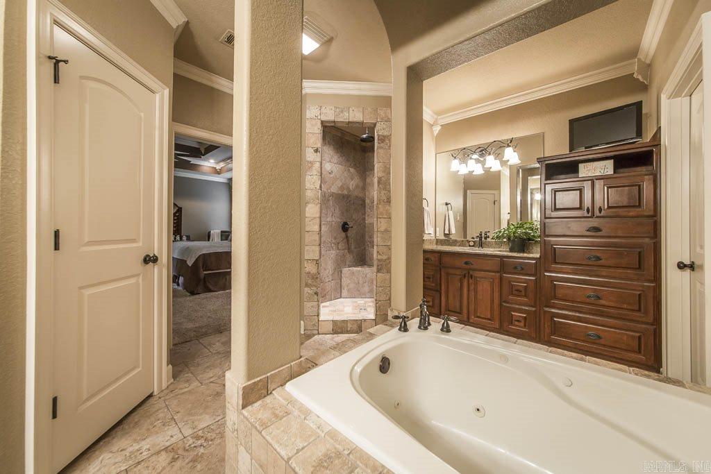 MAUMELLE VALLEY ESTATES - Residential