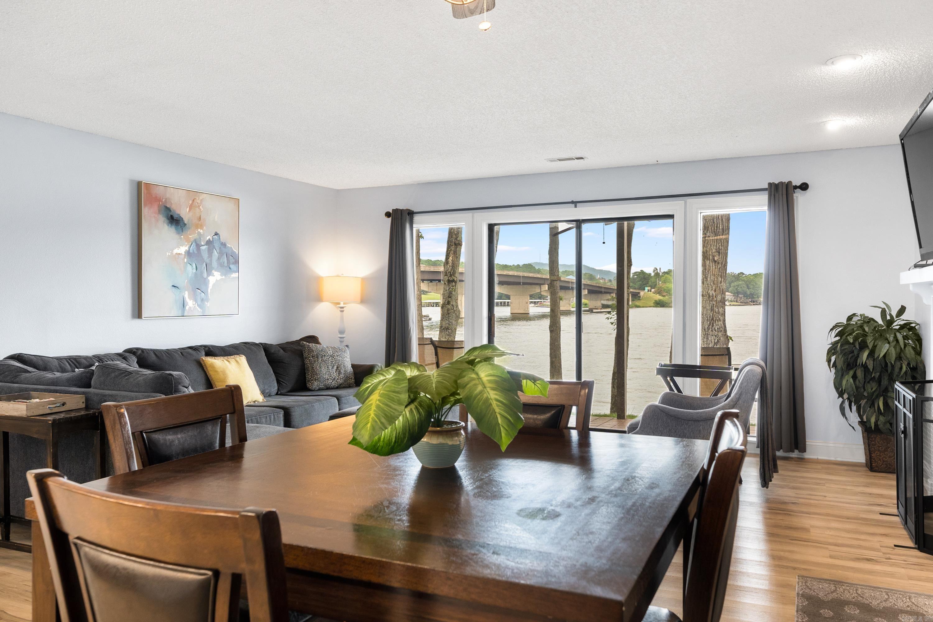 CHESSWOOD HPR - Residential