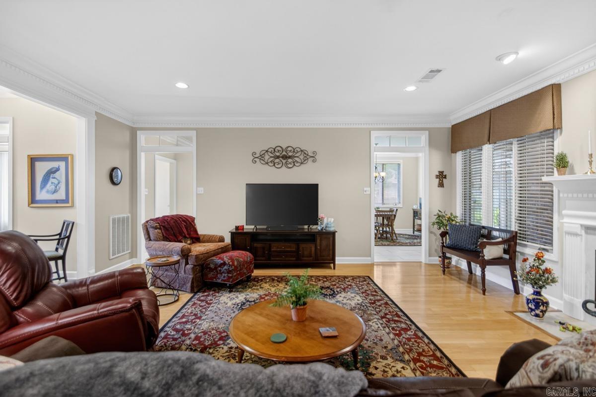 CHENAL VALLEY ABERDEEN - Residential