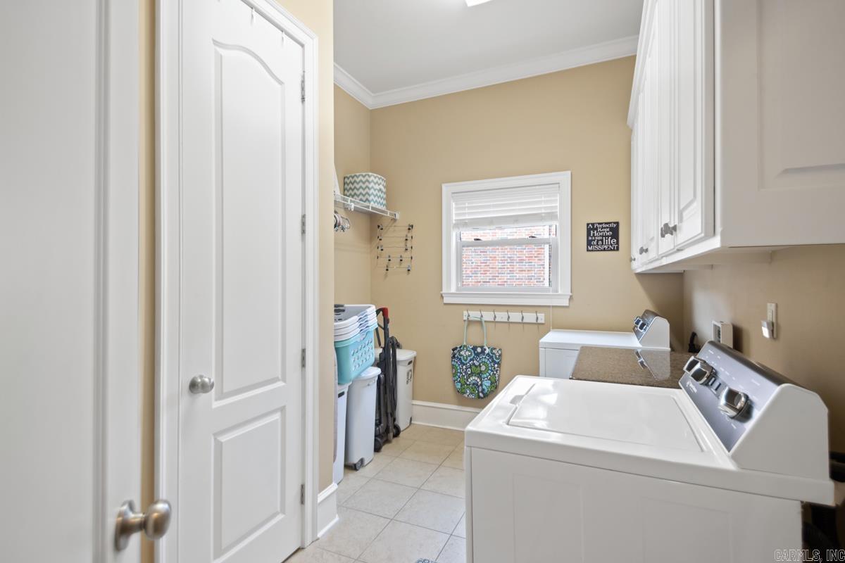 CHENAL VALLEY CHEMIN COURT - Residential