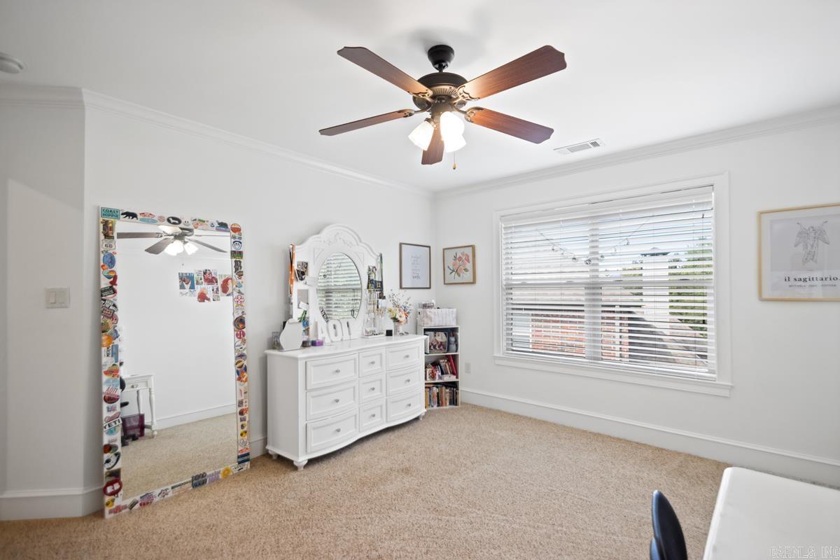 CHENAL VALLEY CHEMIN COURT - Residential