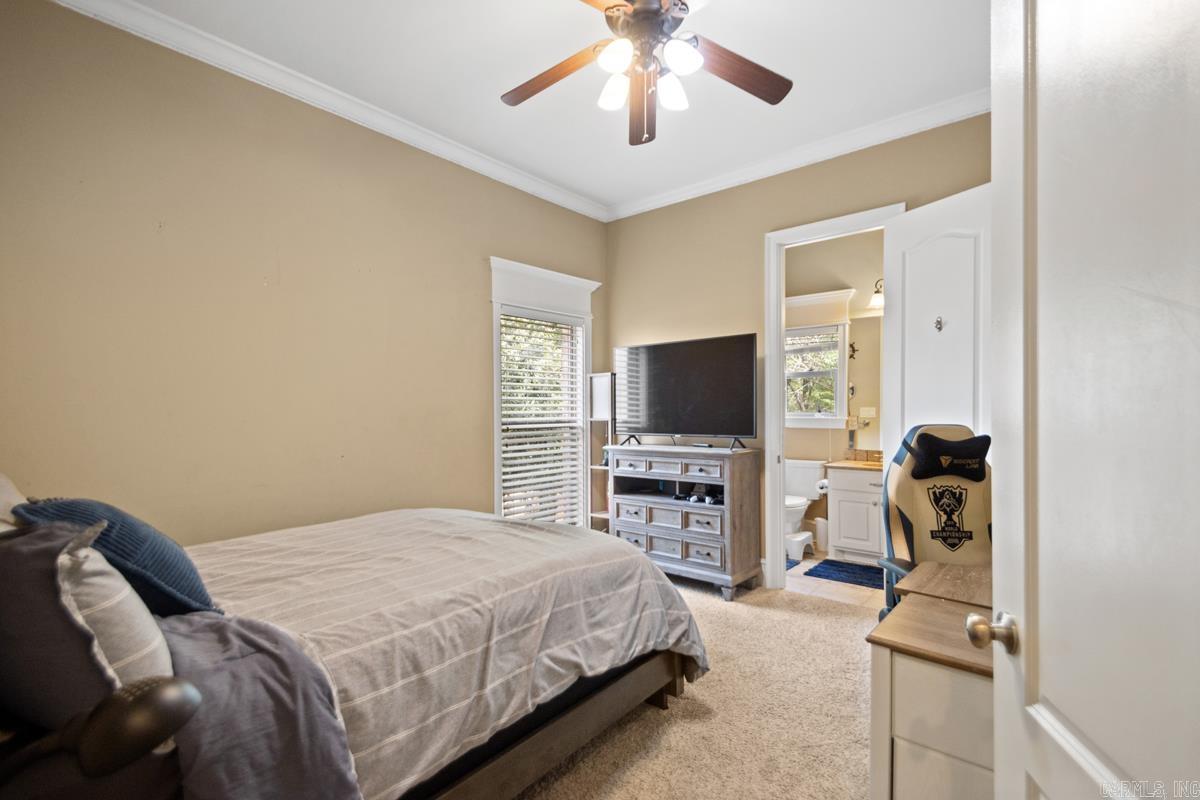 CHENAL VALLEY CHEMIN COURT - Residential