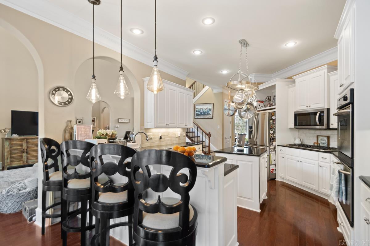 CHENAL VALLEY CHEMIN COURT - Residential