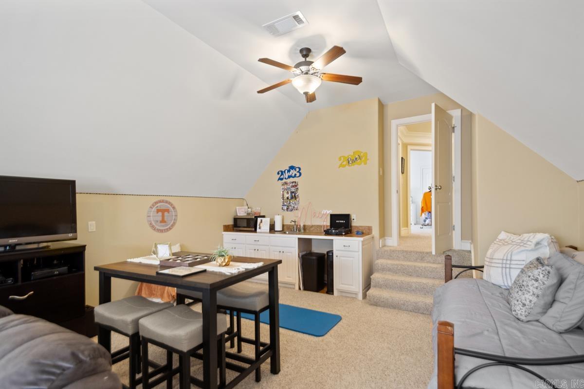 CHENAL VALLEY CHEMIN COURT - Residential