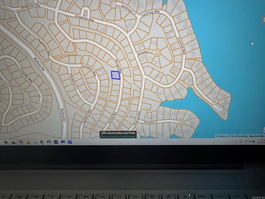 REDUCED $2,900...LAKE BALBOA JUST DOWN THE STREET...MAKE ARRANGEMENTS WITH YOUR REALTOR, AND IF YOU DON'T HAVE ONE, CALL THE LISTING...   PLEASE READ AGENTS REMARKS...