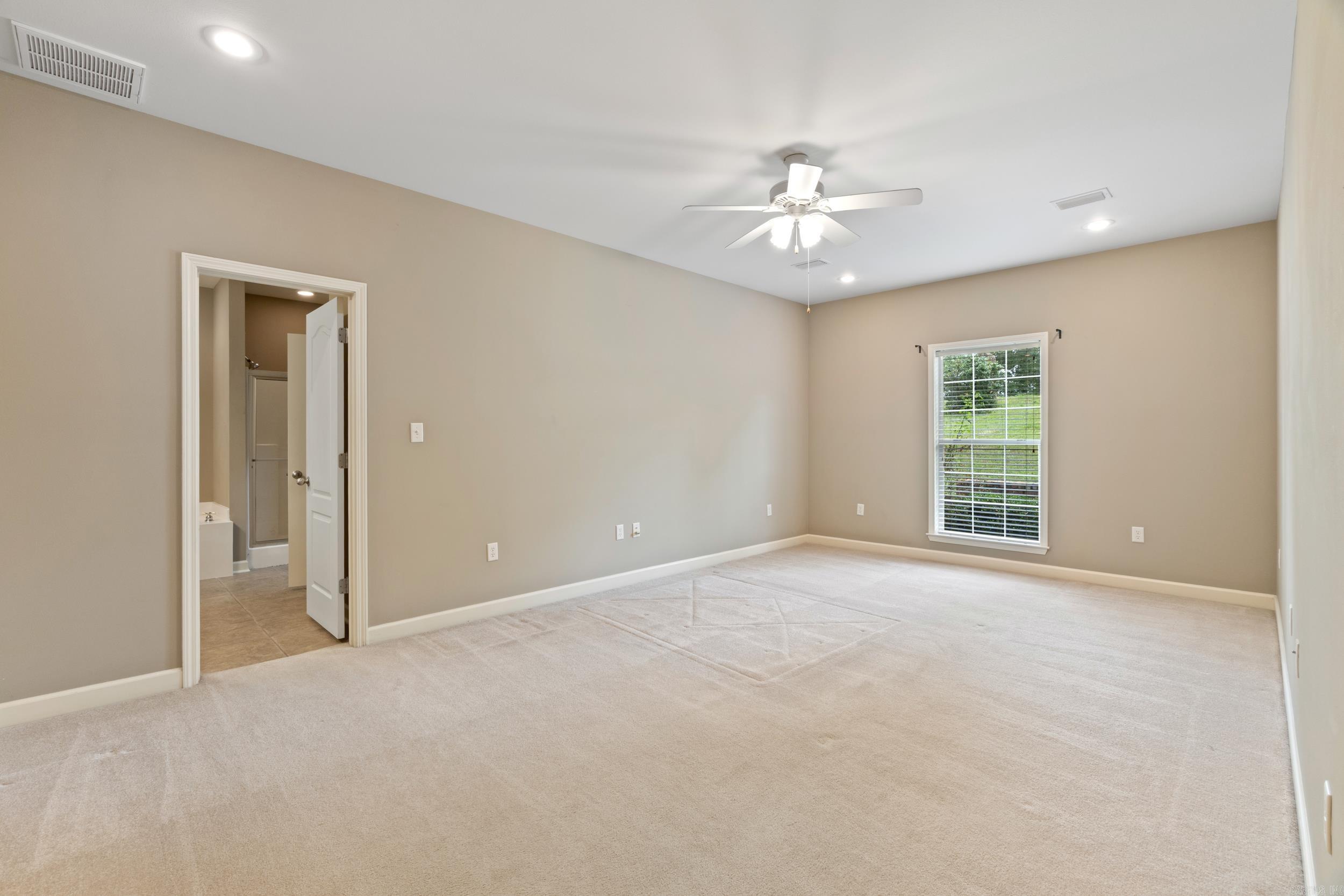 CANTERBERRY POINT - Residential