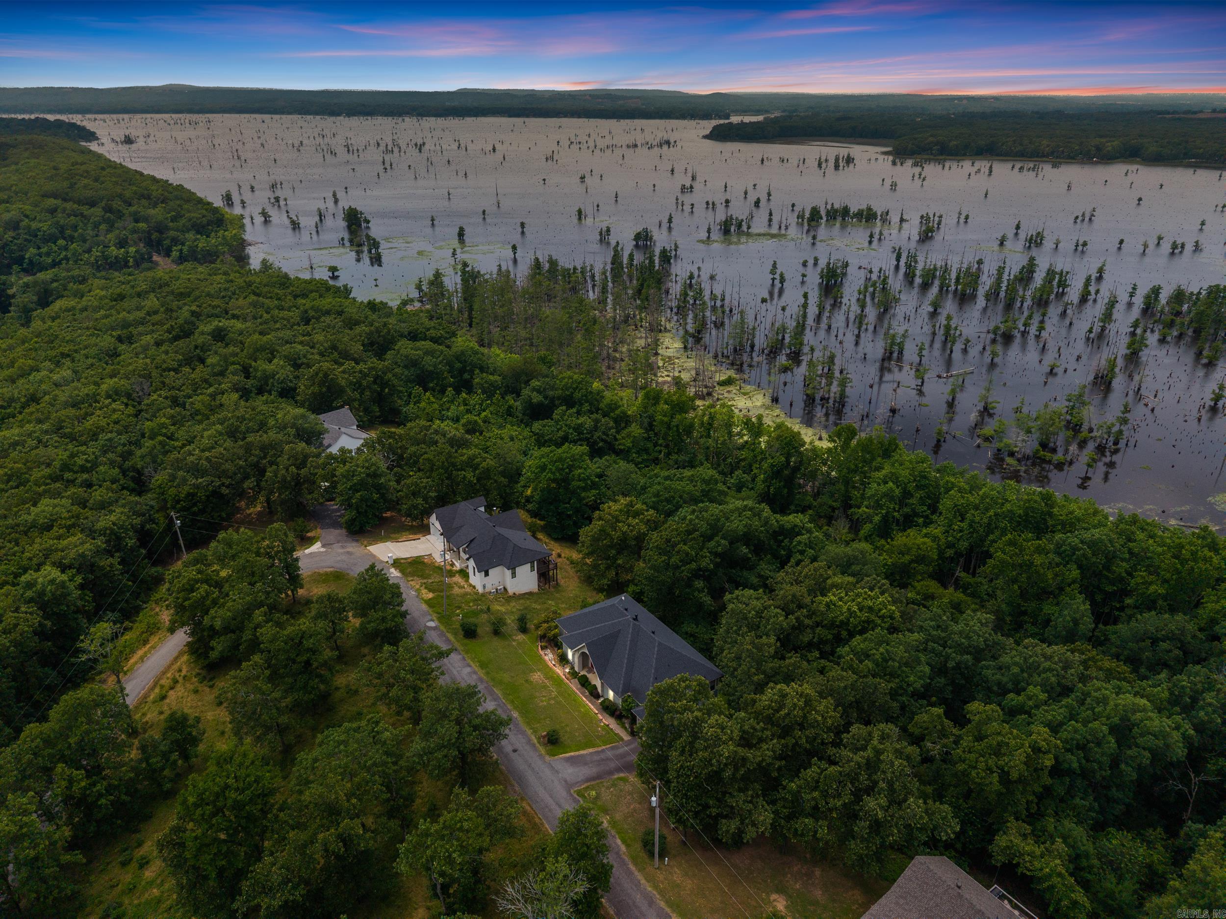 CANTERBERRY POINT - Residential