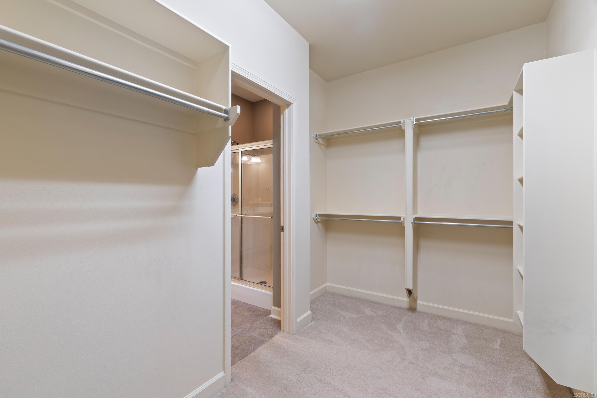 CANTERBERRY POINT - Residential