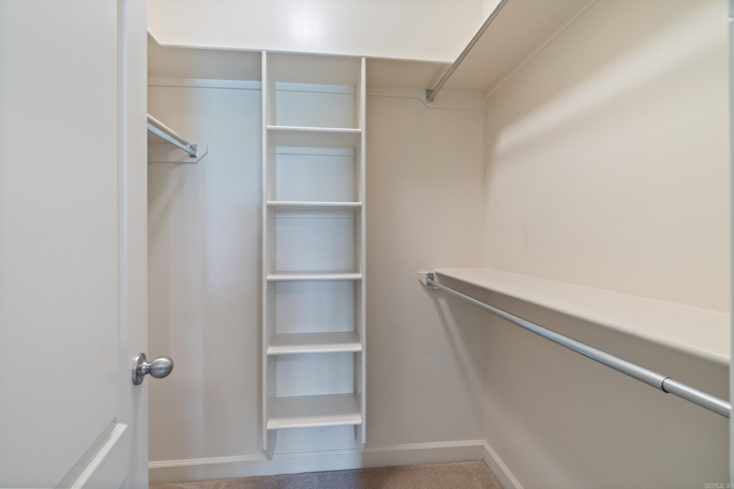 CANTERBERRY POINT - Residential