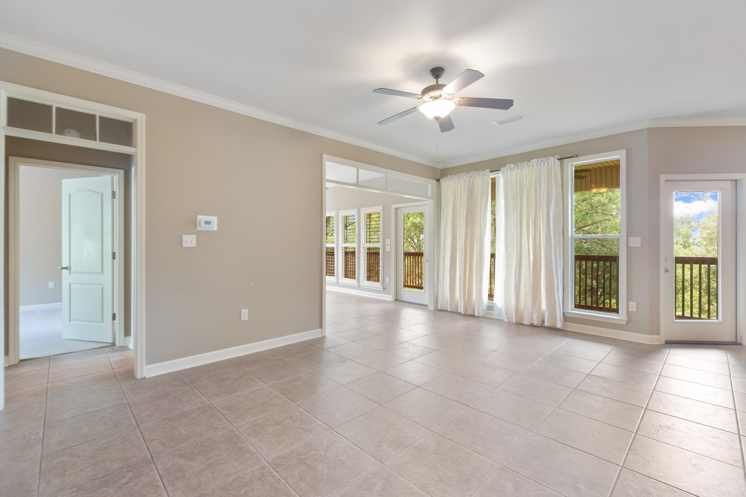 CANTERBERRY POINT - Residential