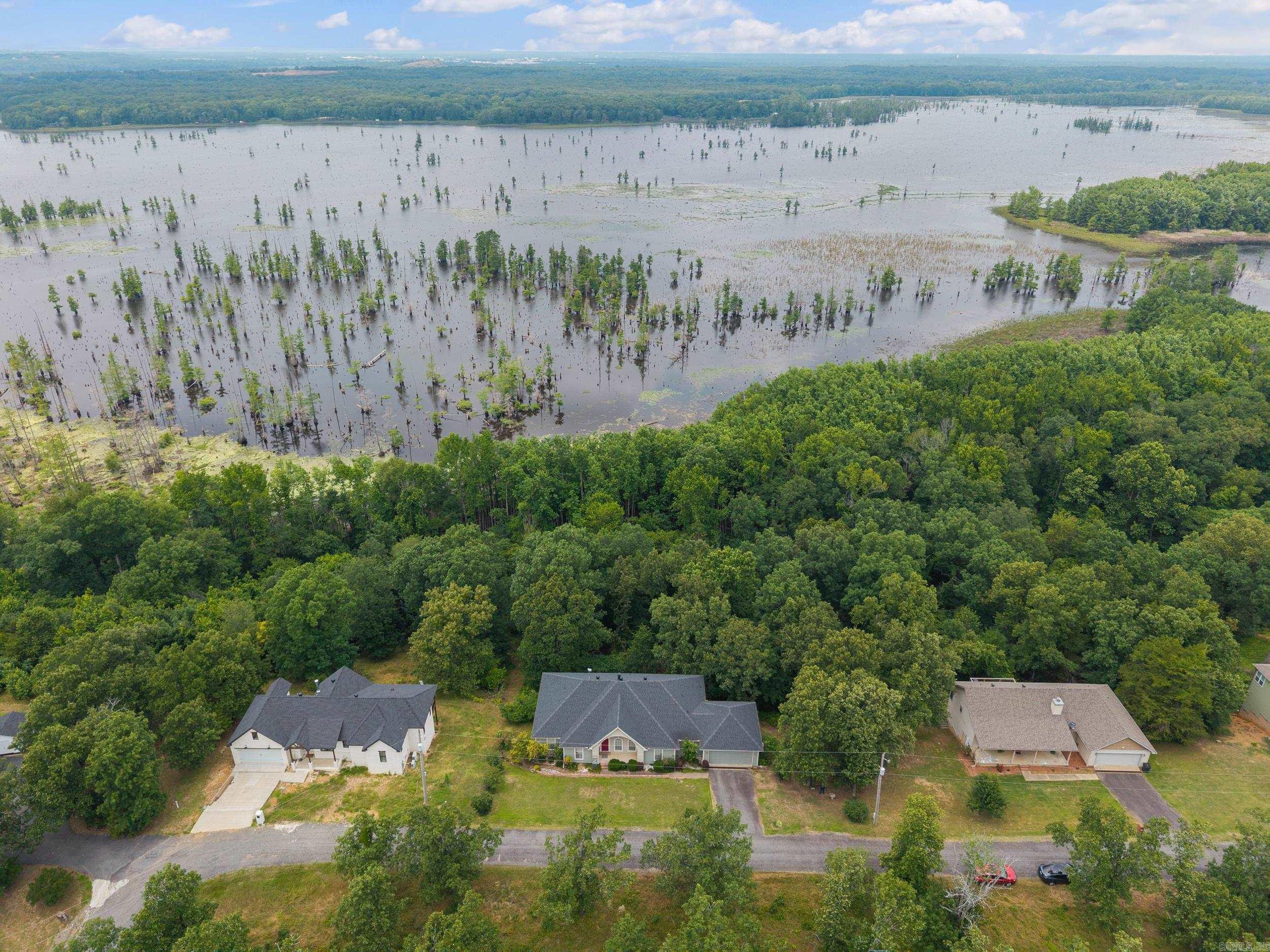 CANTERBERRY POINT - Residential