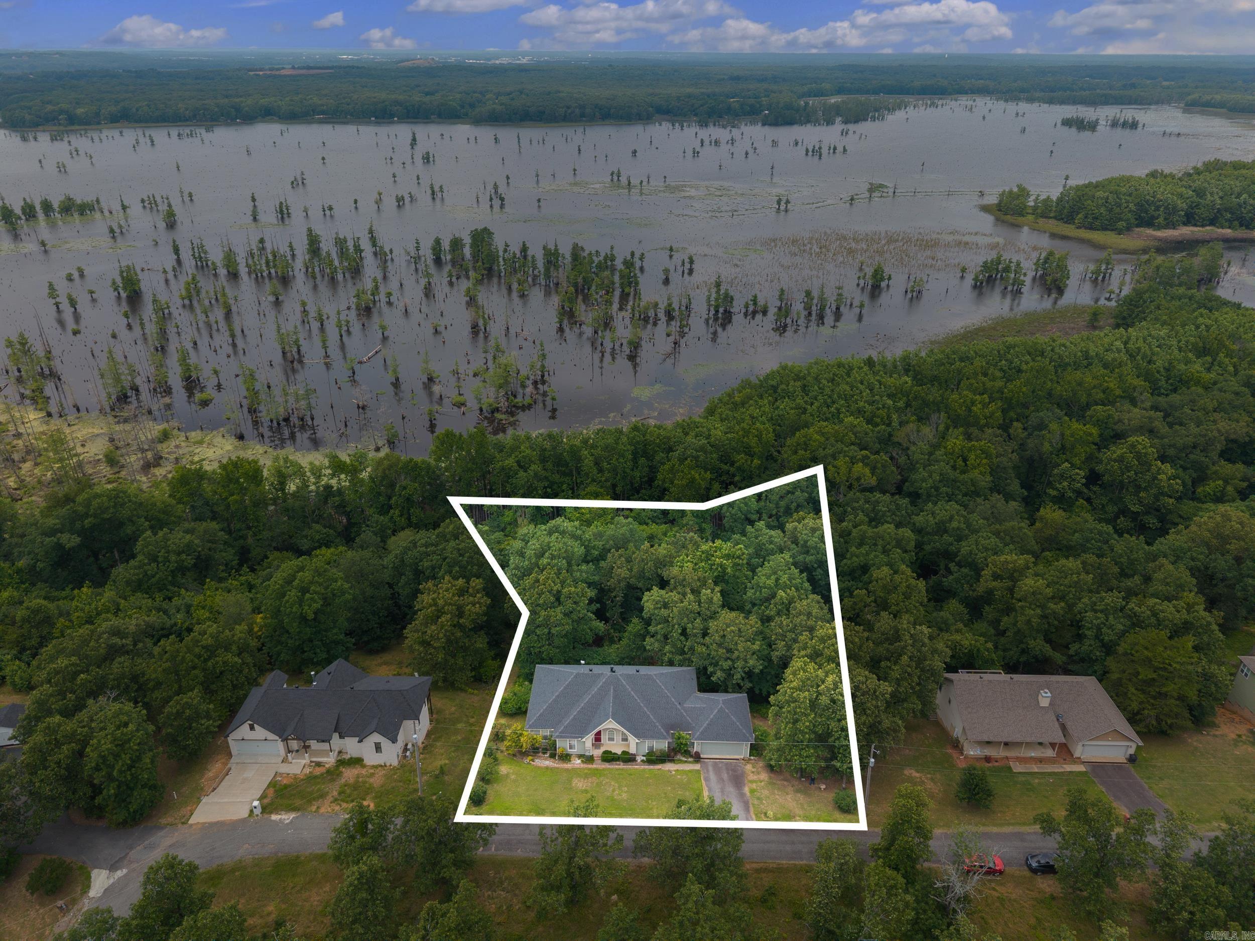 CANTERBERRY POINT - Residential