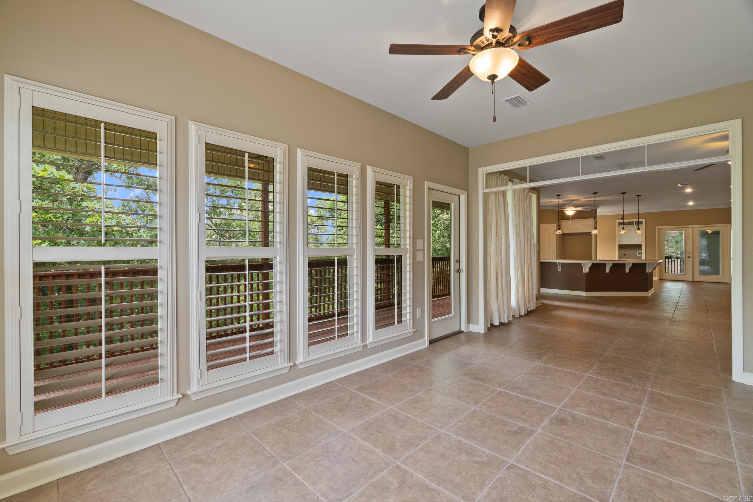 CANTERBERRY POINT - Residential