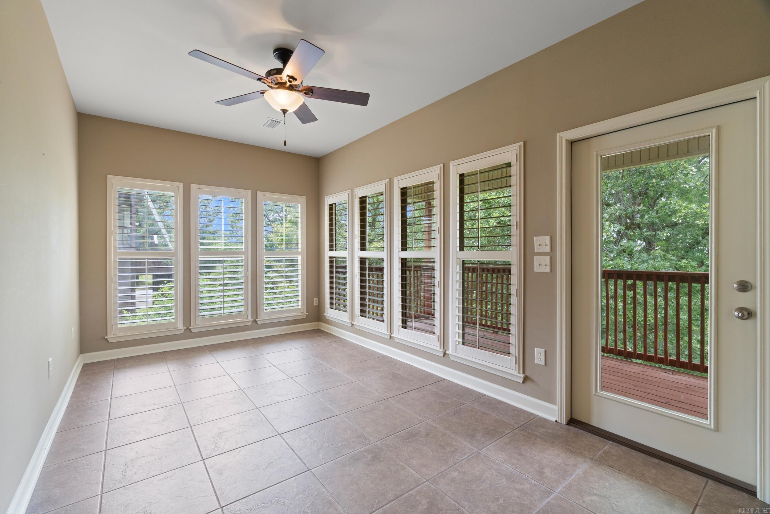 CANTERBERRY POINT - Residential