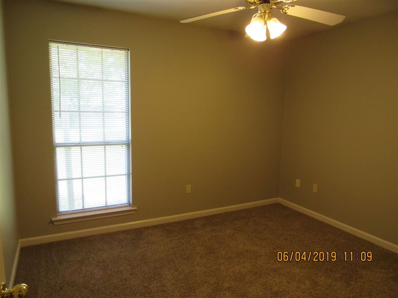 Oak Meadows - Residential Lease