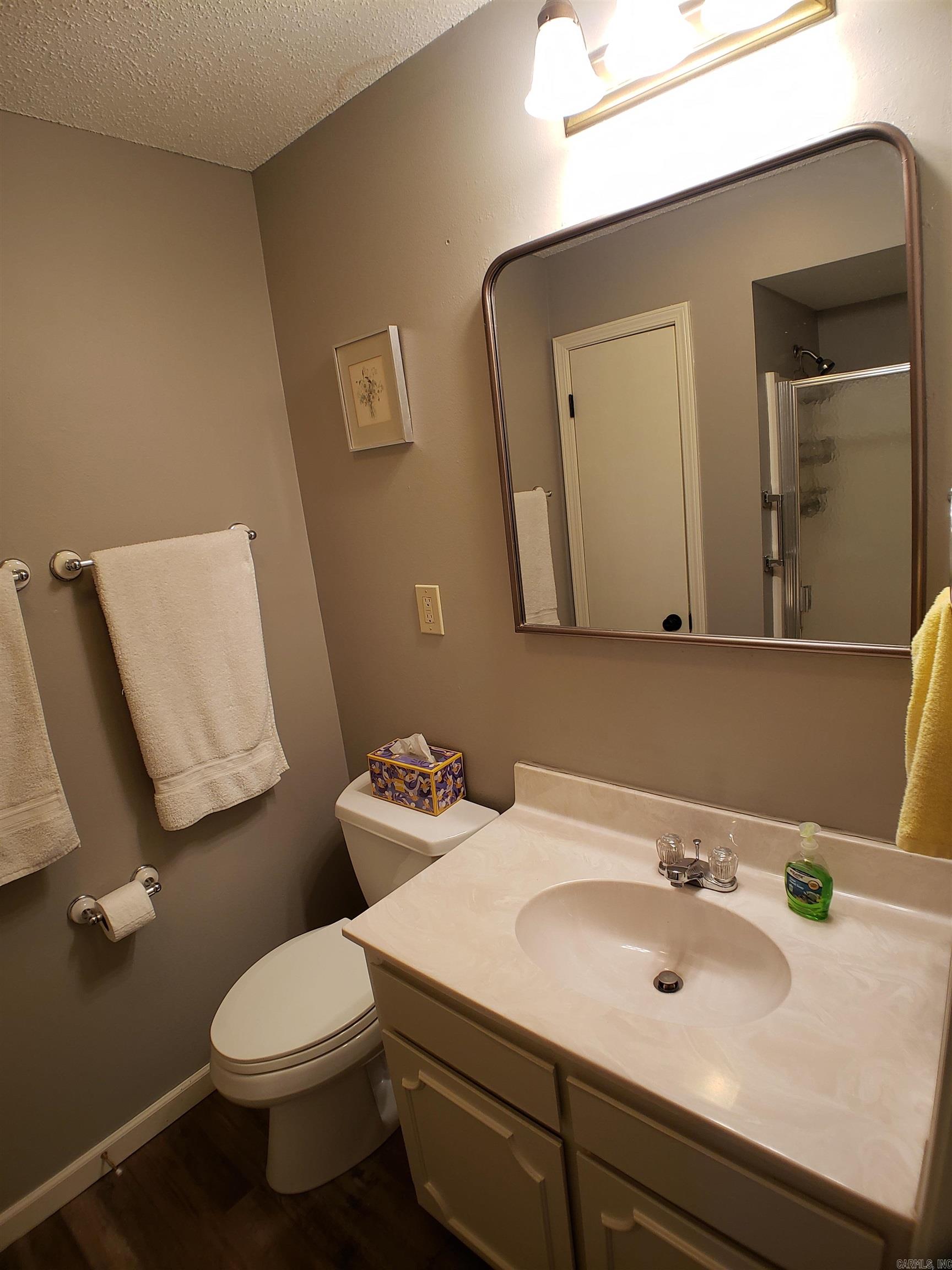 HAMILTON HILLS - Residential