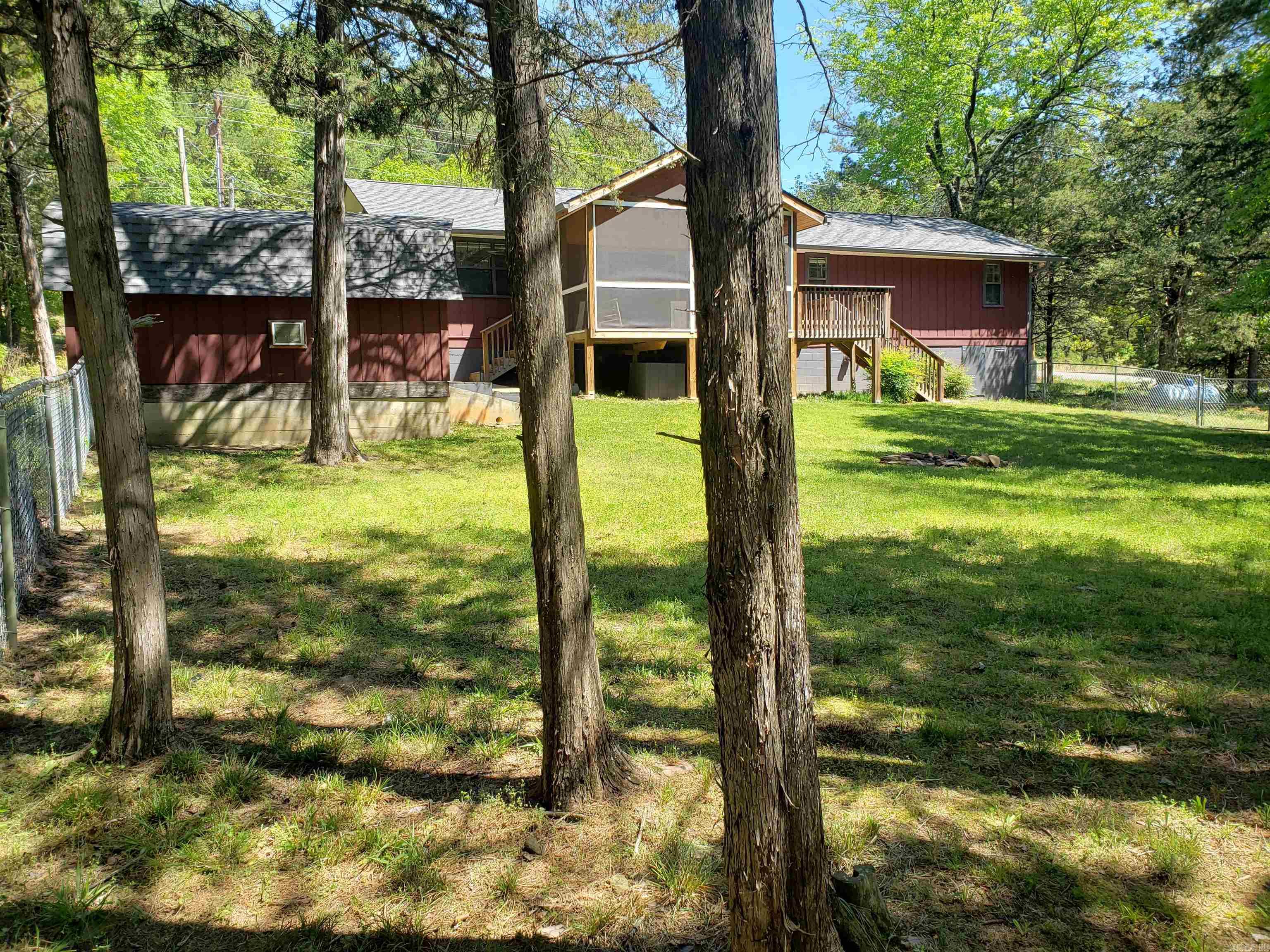 HAMILTON HILLS - Residential