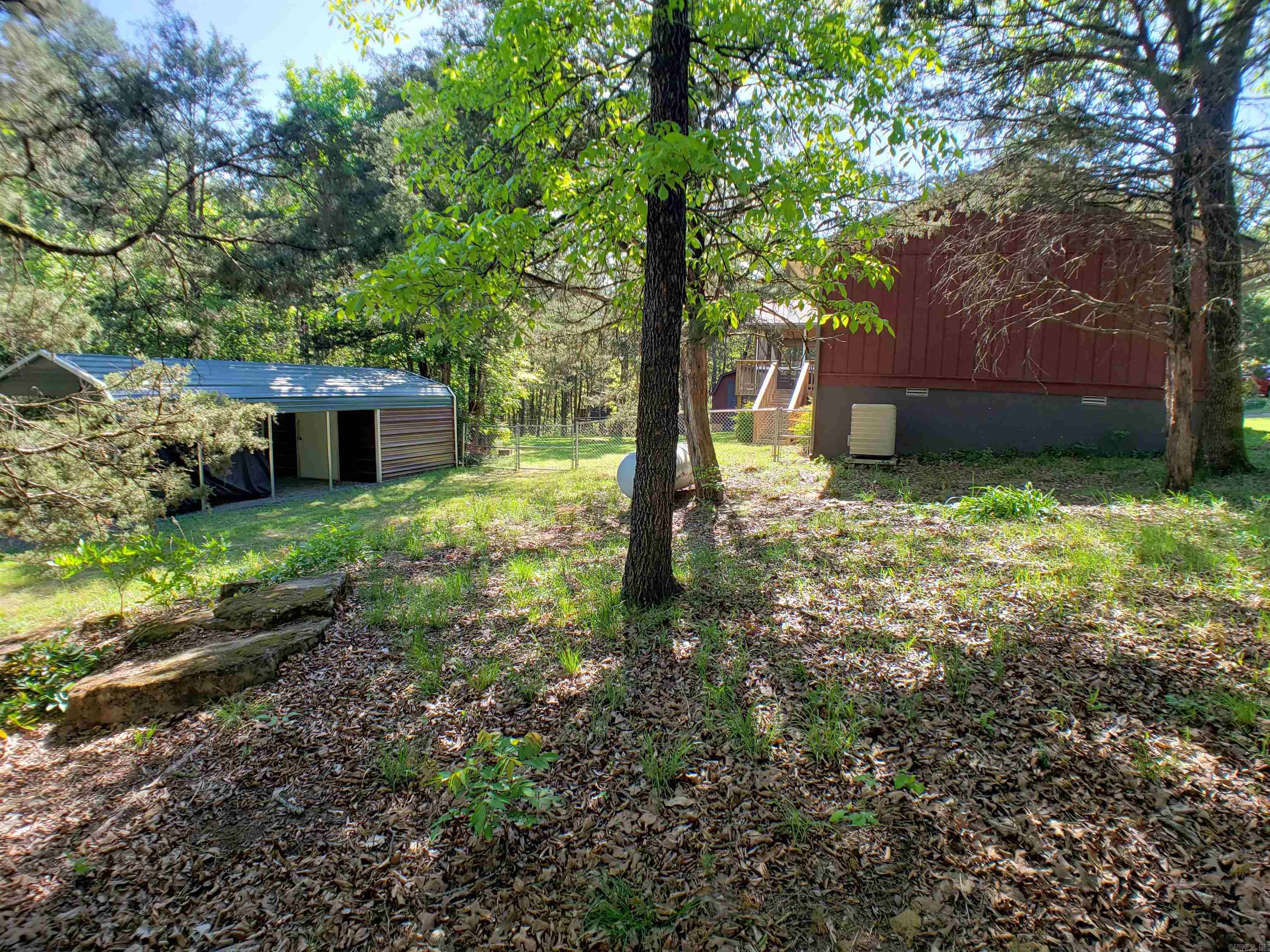 HAMILTON HILLS - Residential