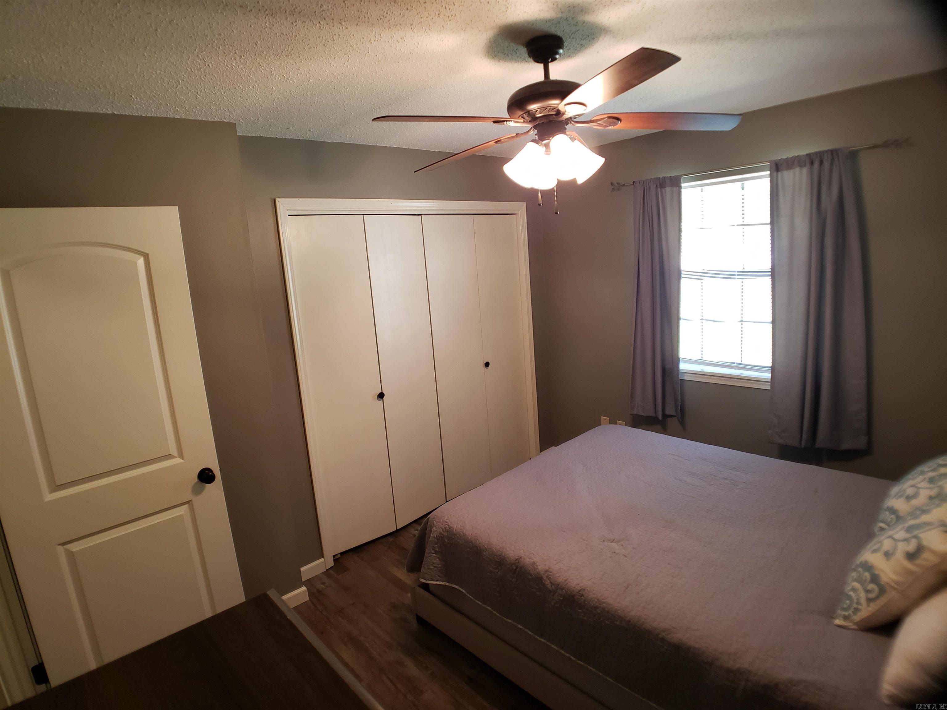 HAMILTON HILLS - Residential