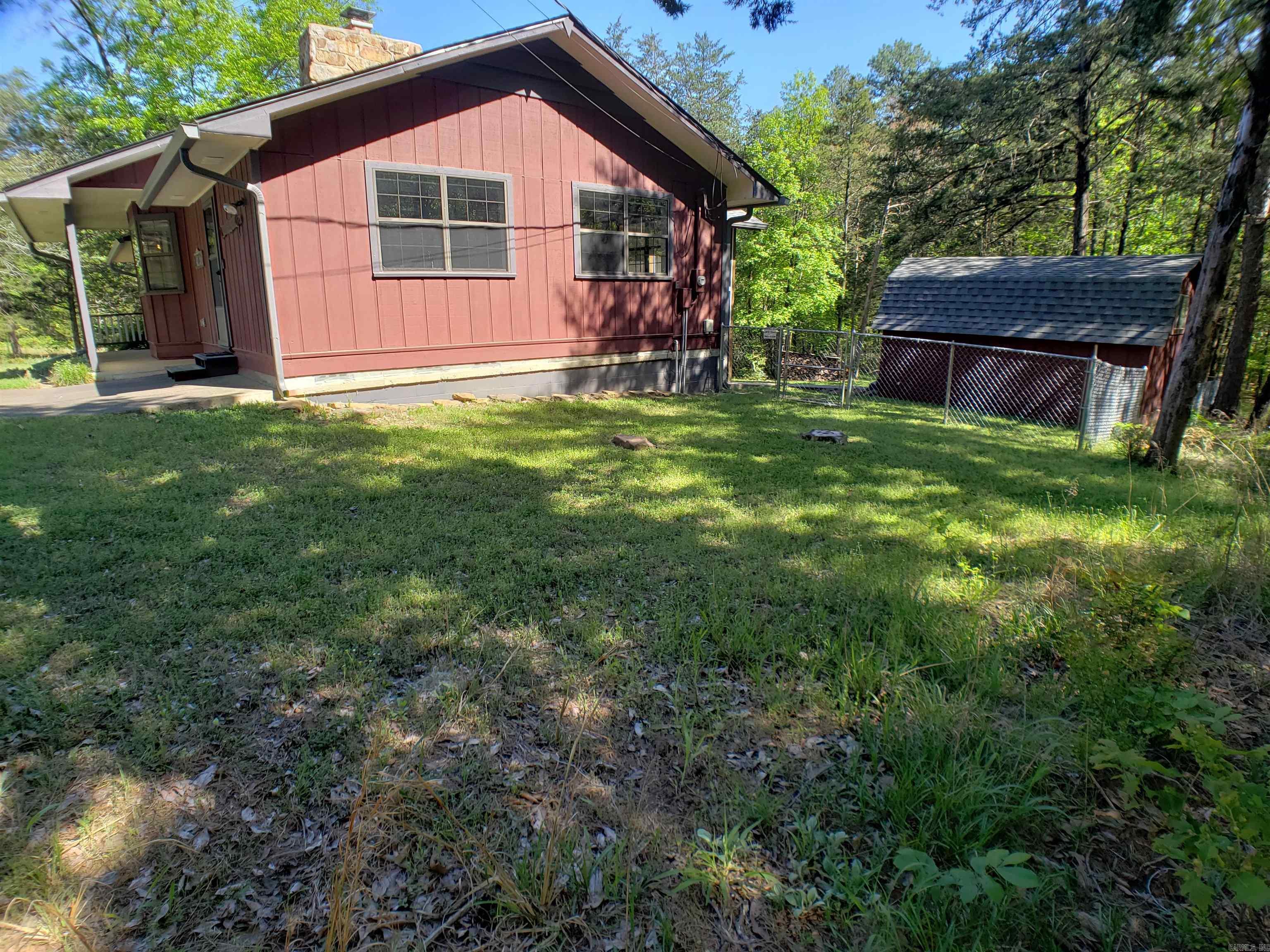 HAMILTON HILLS - Residential